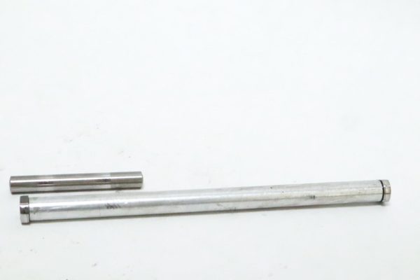 2006 Hyosung   GV650  AQUILA Avitar CLUTCH PUSH RODS ROD PUSHER USED - Image 7
