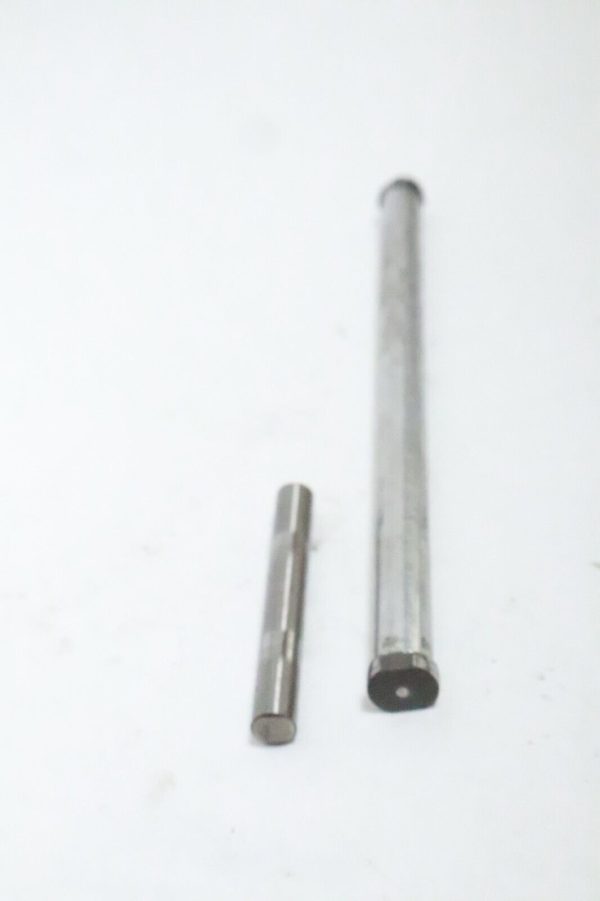 2006 Hyosung   GV650  AQUILA Avitar CLUTCH PUSH RODS ROD PUSHER USED - Image 10
