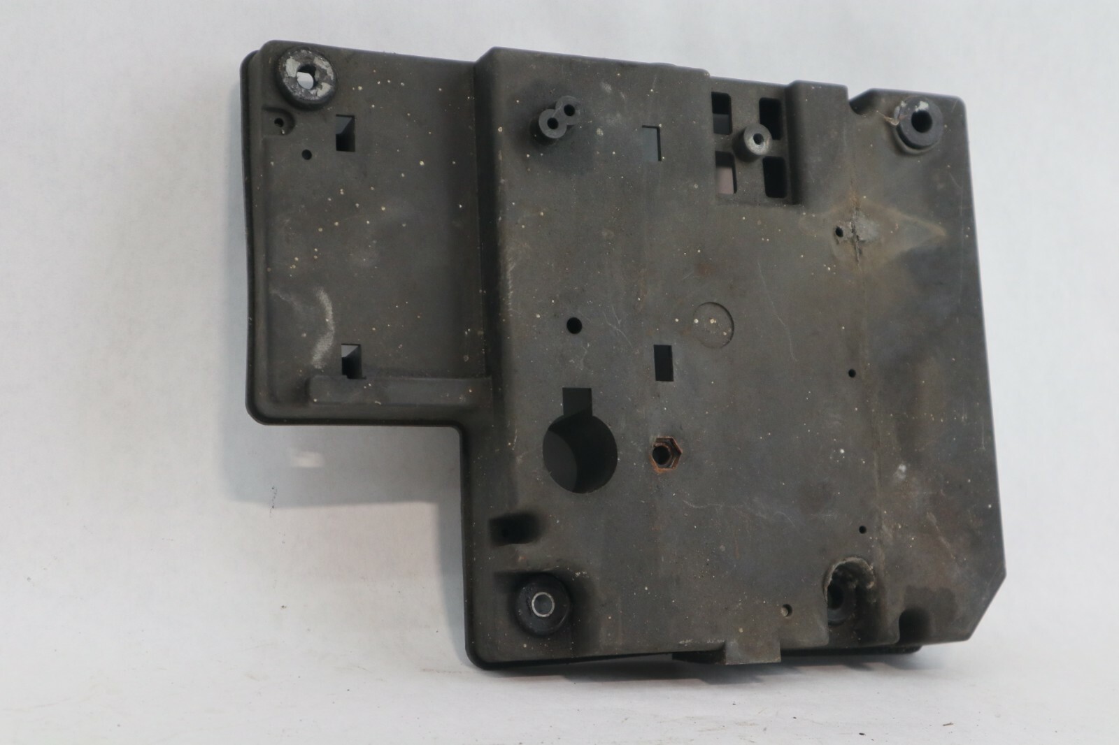 Suzuki DT 75-85 HP Electric Part Holder 32890-95611 Outboard 1988-2000 - Image 9