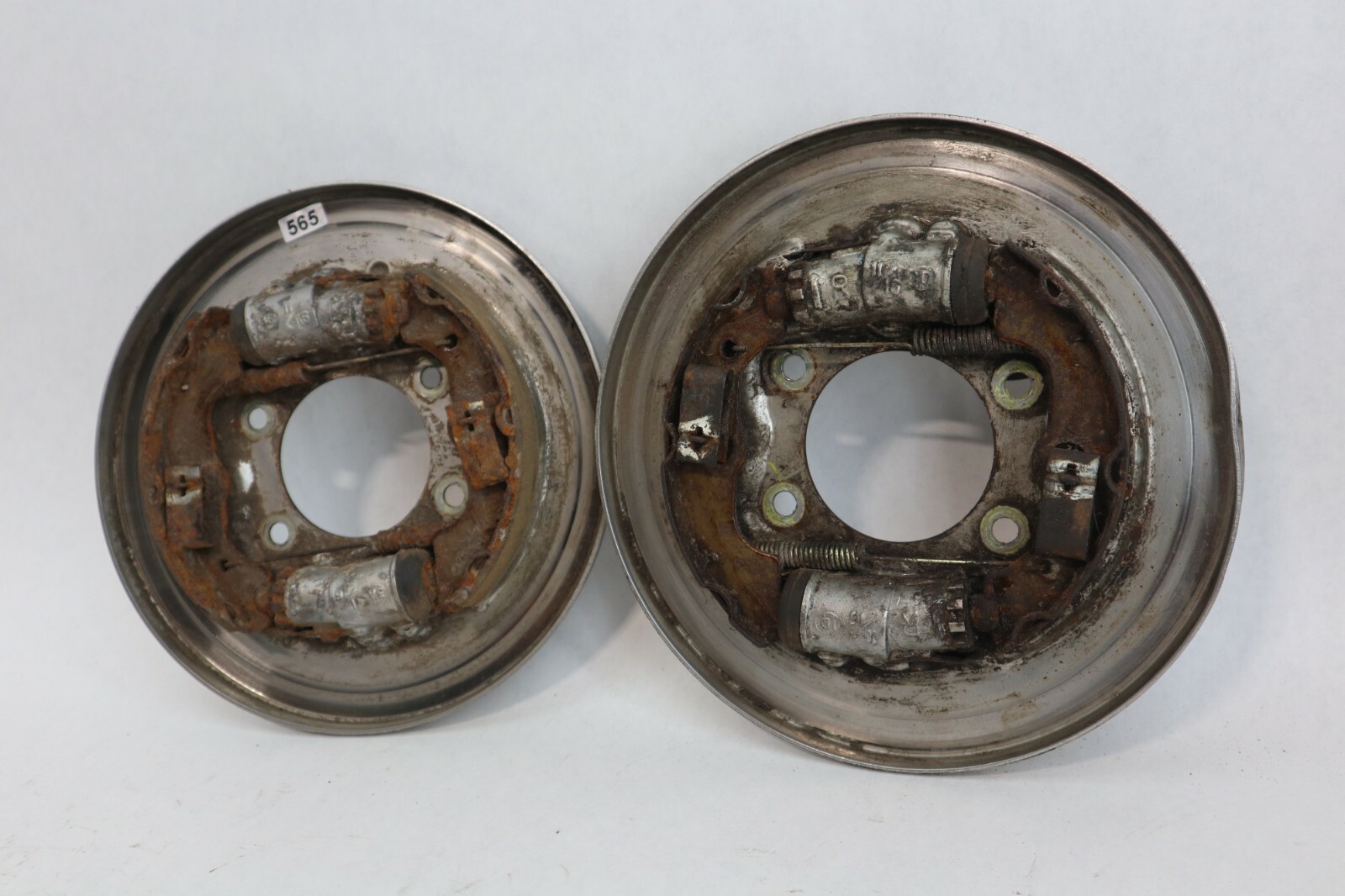88-95 Honda Fourtrax 30 350 Foreman 4x4 Left Front Drum Brake Backing Plate - Image 3