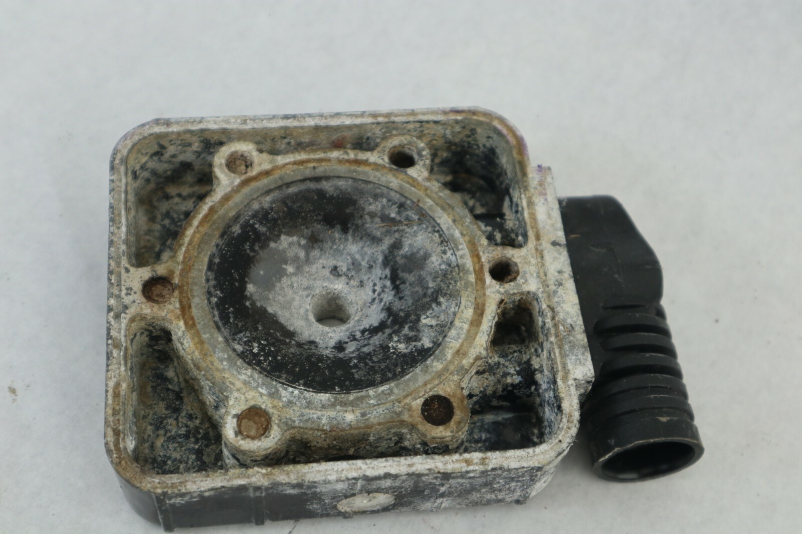 1994 mastercraft wetjet duo 200 cylinder head - Image 6