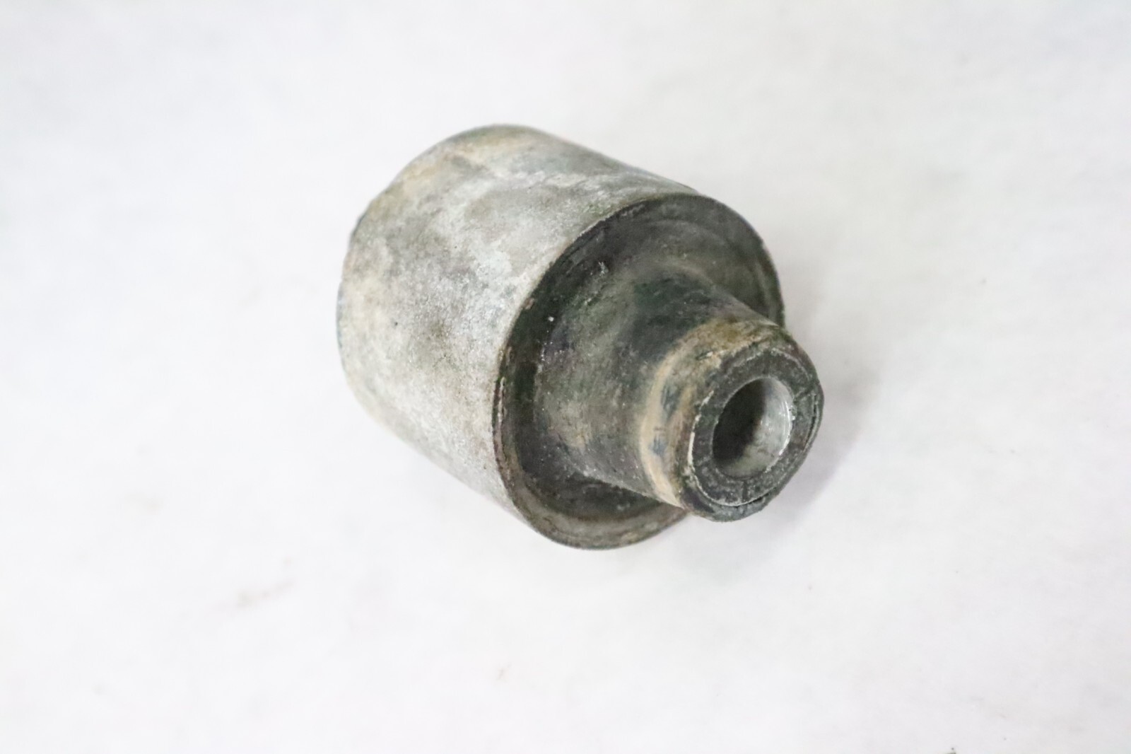 687-44555-00-94, 90109-12261-00 Yamaha Outboard lower damper - Image 5