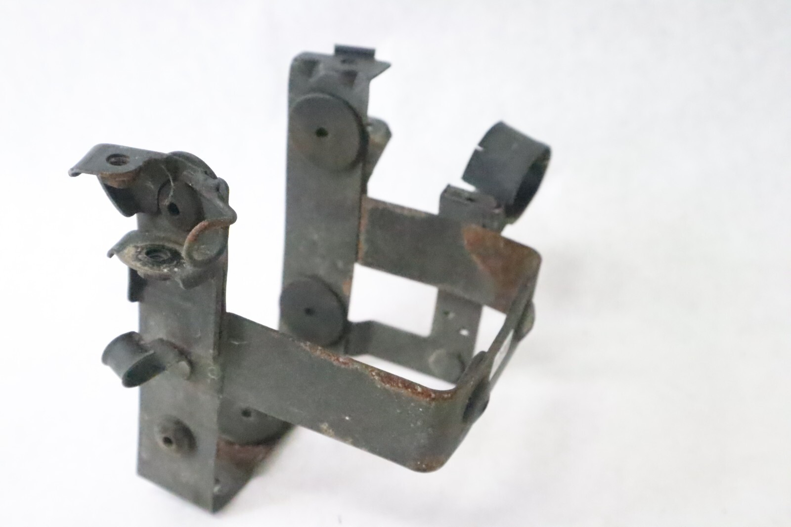 83 1983 HONDA CX650 CX 650 CX650C CUSTOM BATTERY bracket BOX & BAND