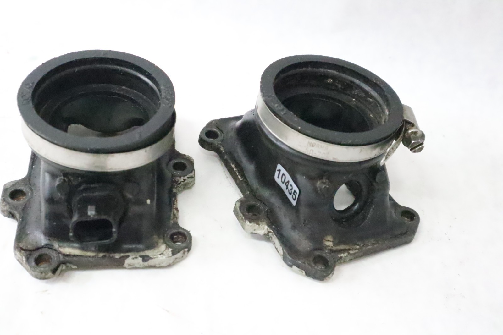 01 02 SEA-DOO GTX DI 951 Intake Manifold Throttle Body Holders Adapter 290867890 - Image 2