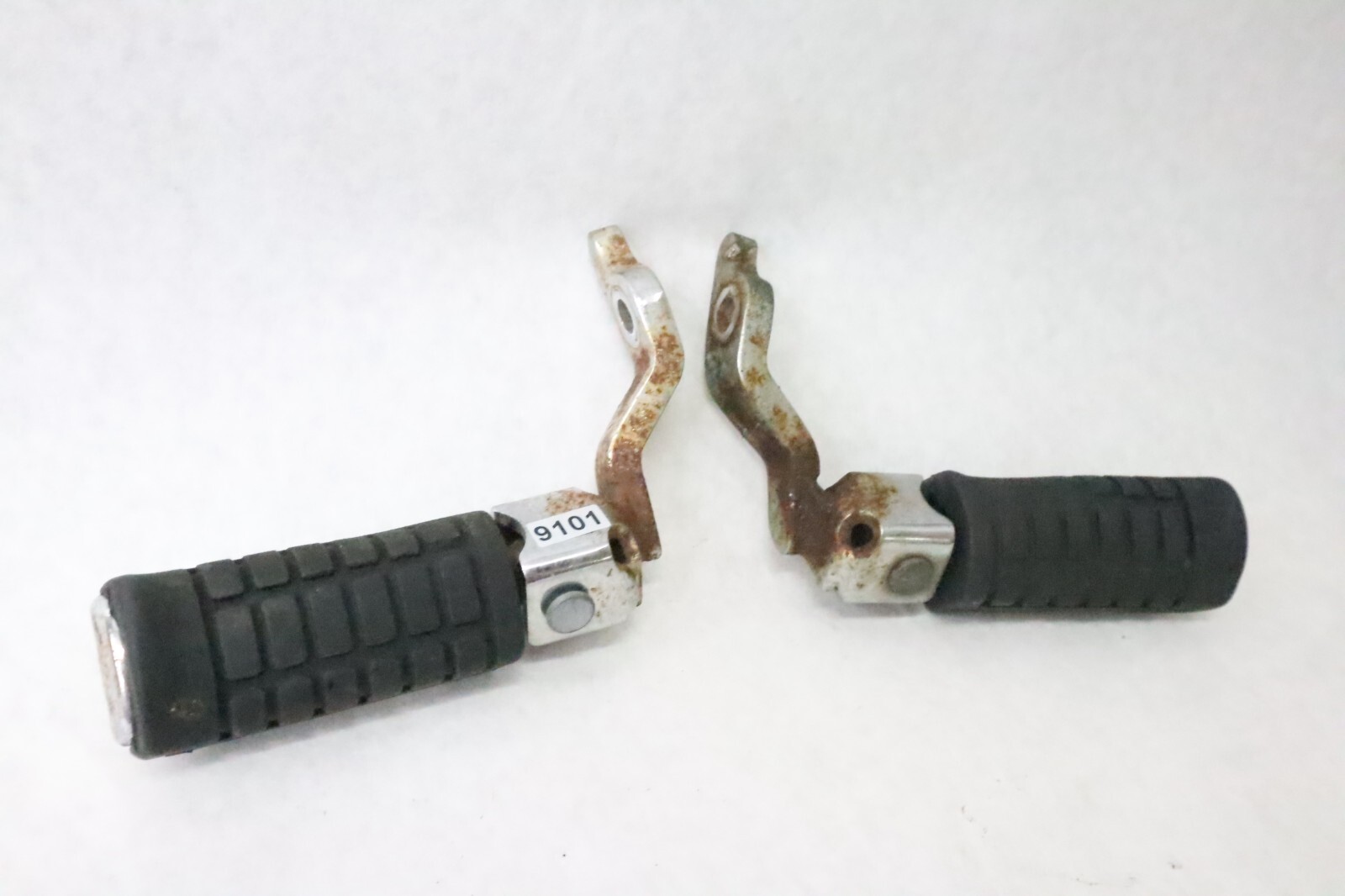 1983 Honda CX 650 C Right Front Foot Peg 50610-ME8-000 - Image 2