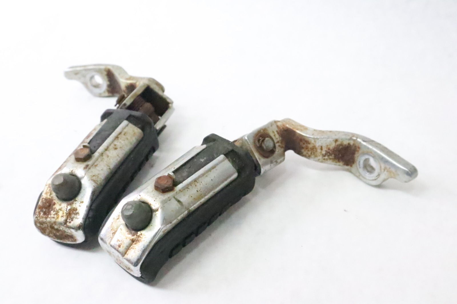1983 Honda CX 650 C Right Front Foot Peg 50610-ME8-000 - Image 11