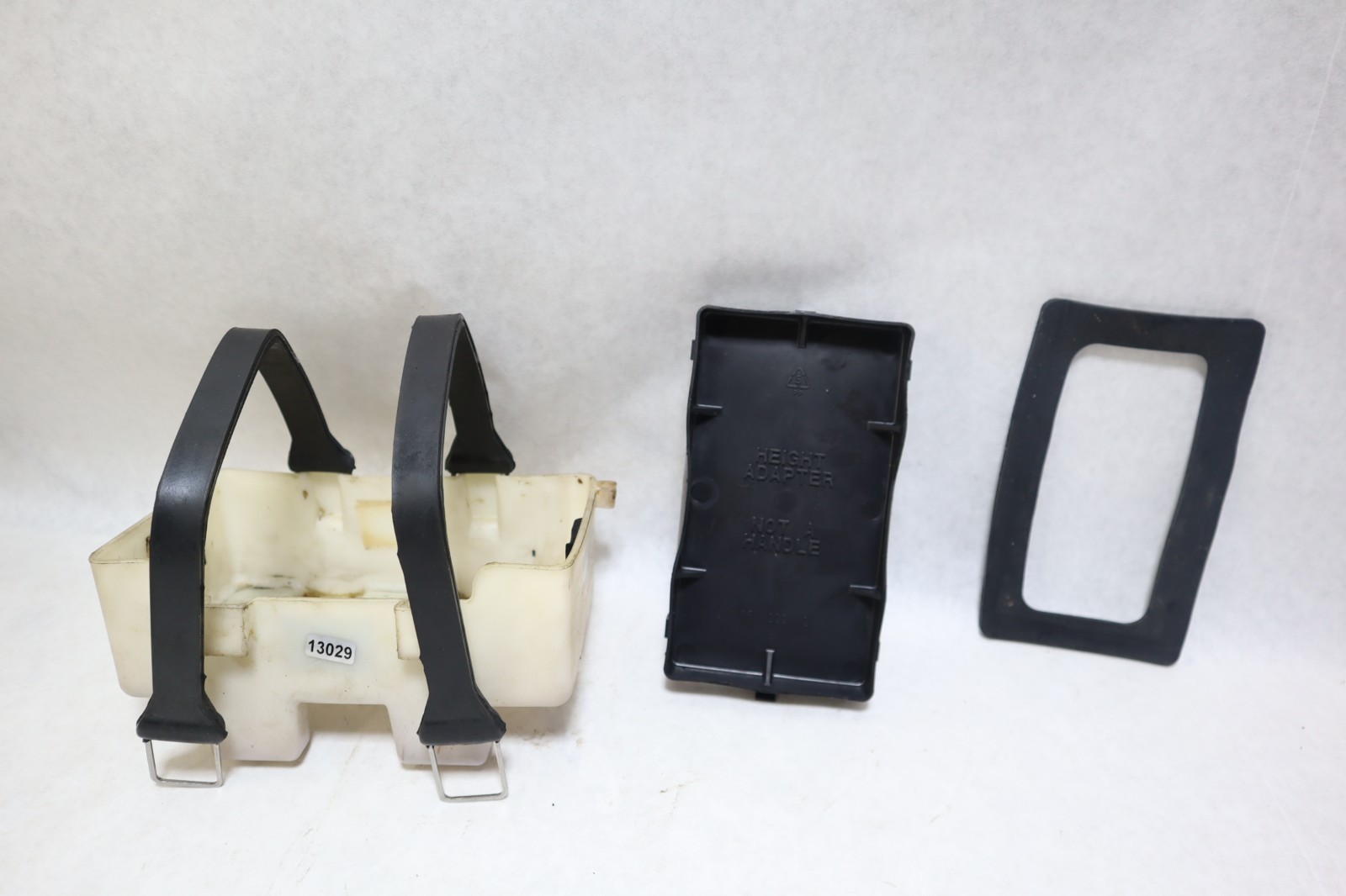 Yamaha Wave Runner GP760 GP800 GP1200 GP 760 800 1200 Battery Box Case Holder