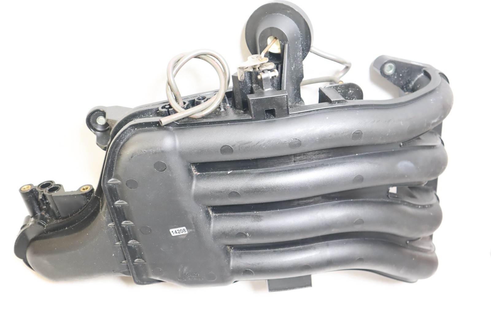 Honda 150 HP 4 Stroke Intake Manifold ASSY PN 17110-ZY6-003 Fits 2004-2007+ - Image 3