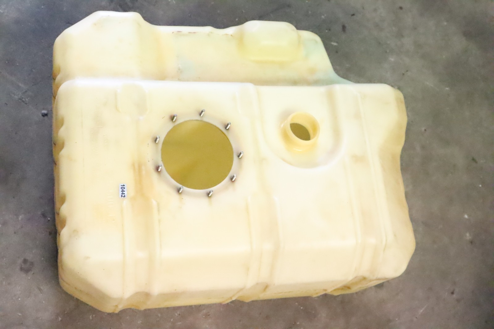 2000 00 99? 01 02 SEADOO GSX RFI rx di 787 951 FUEL GAS TANK 275500427 - Image 2