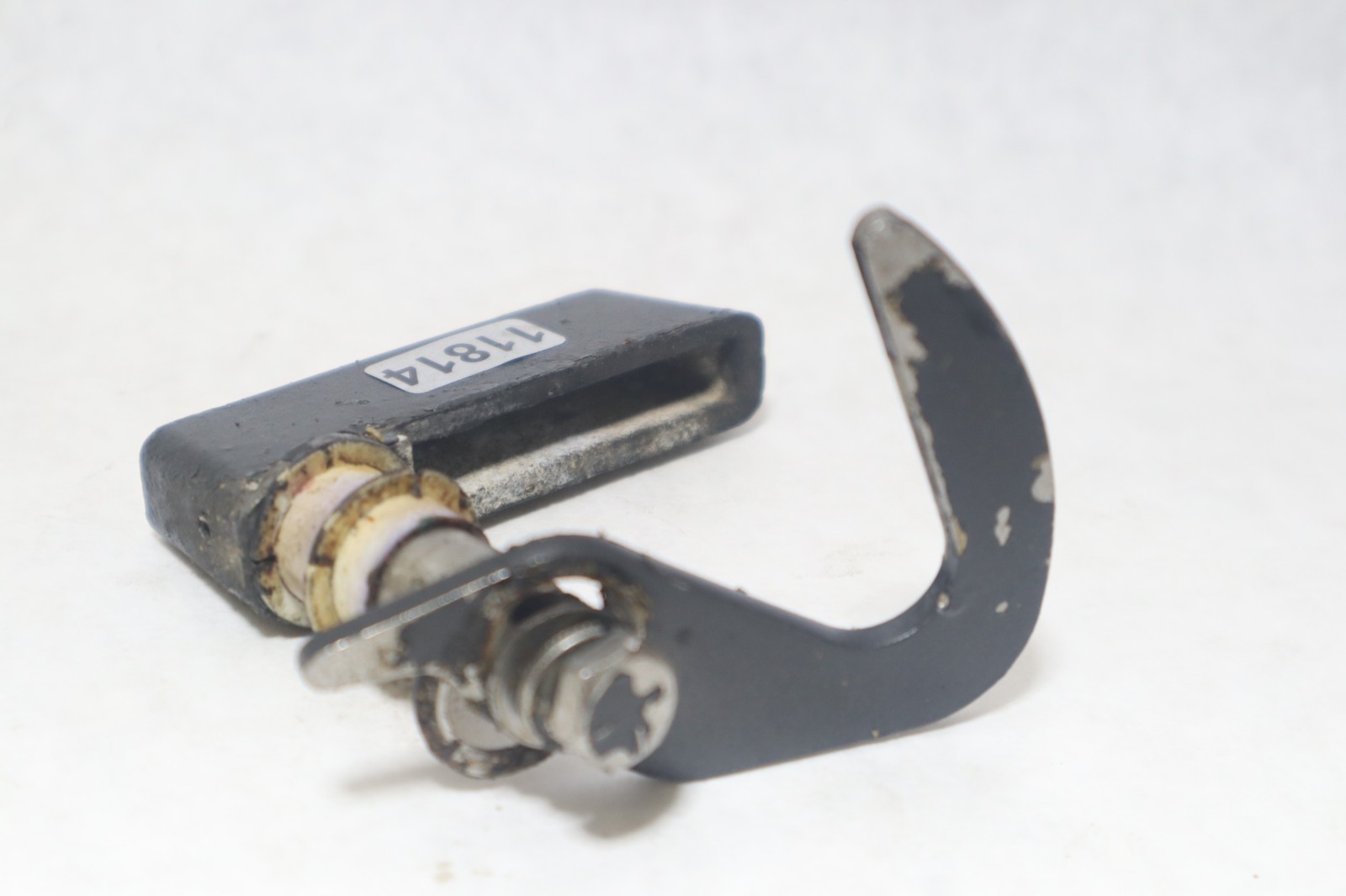 820000A4 Force 25 40 50 70 75 90 120 150 hp Outboard Hood Latch Handle Hook OEM