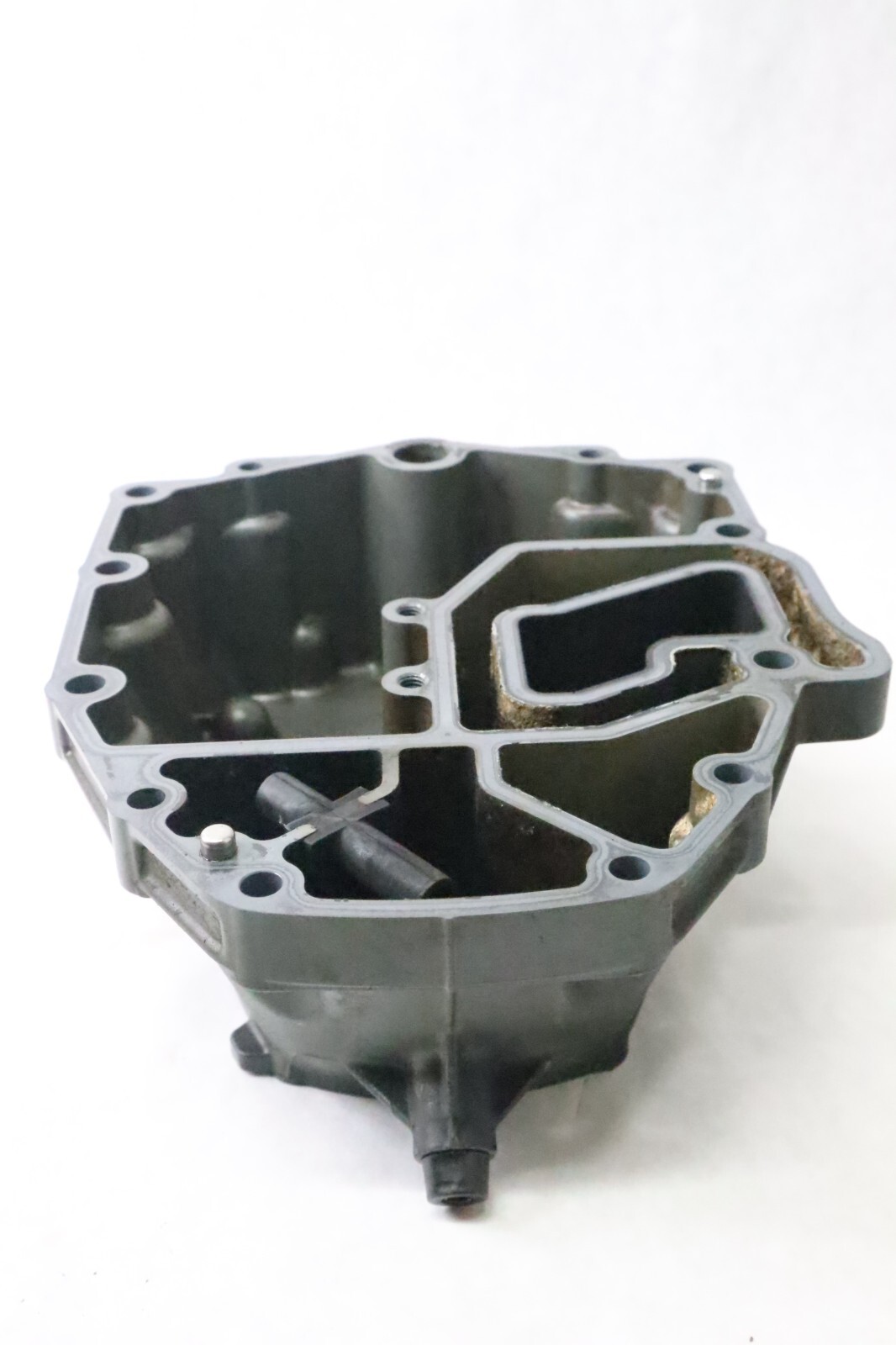 11501-88L01-0EP Suzuki DF 40 50 hp Outboard Motor Oil Pan Adapter Plate - Image 3