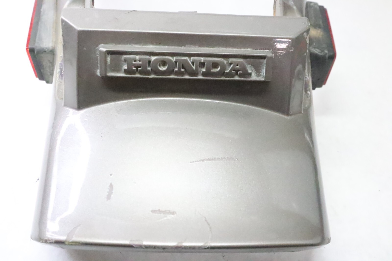 1983 83 Honda CX650C CX650 CX 650 Rear Fender 837A3-ME8-000ZB - Image 6