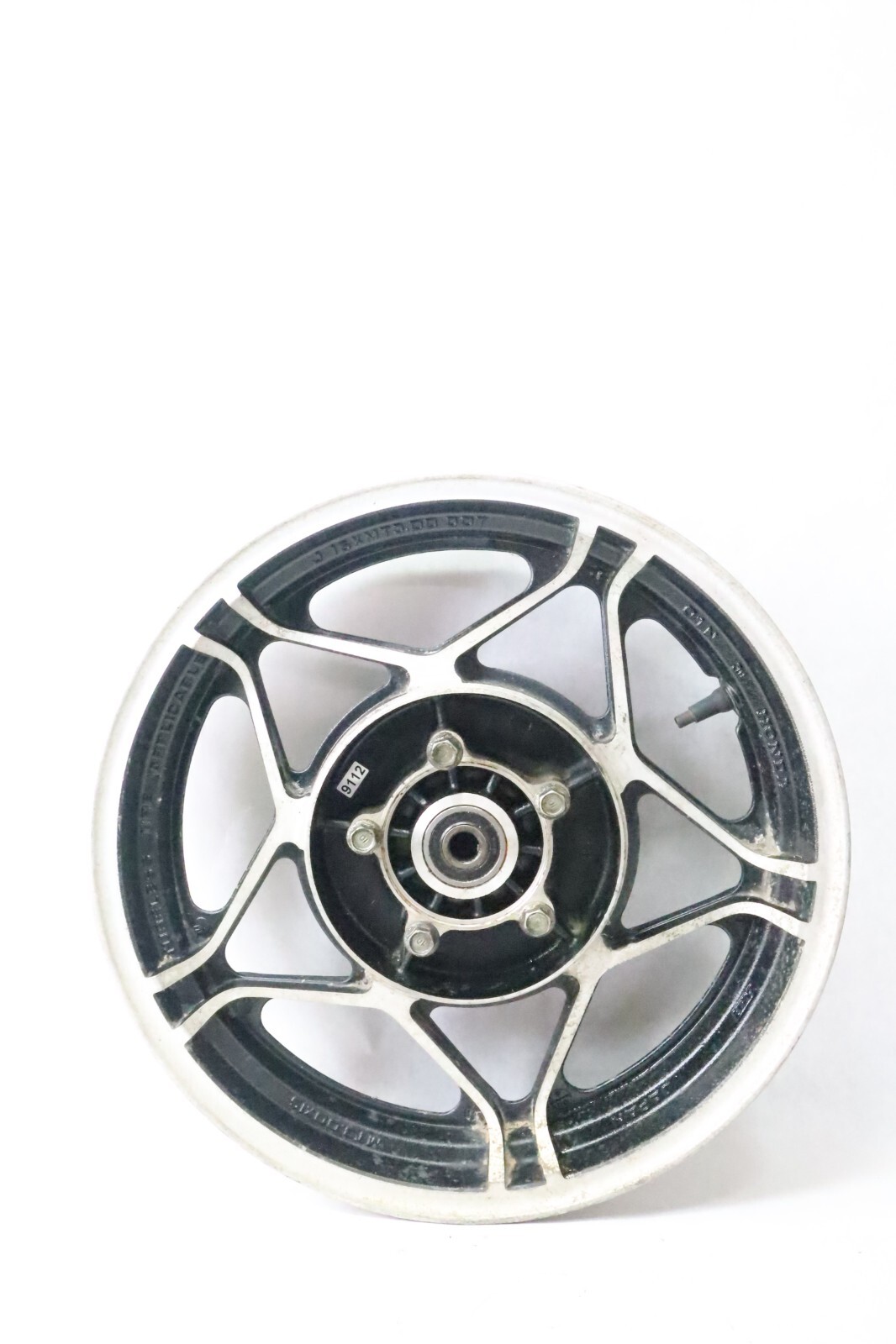 83 1983 HONDA CX650C REAR BACK WHEEL RIM STRAIGHT 15X3.00 CX650