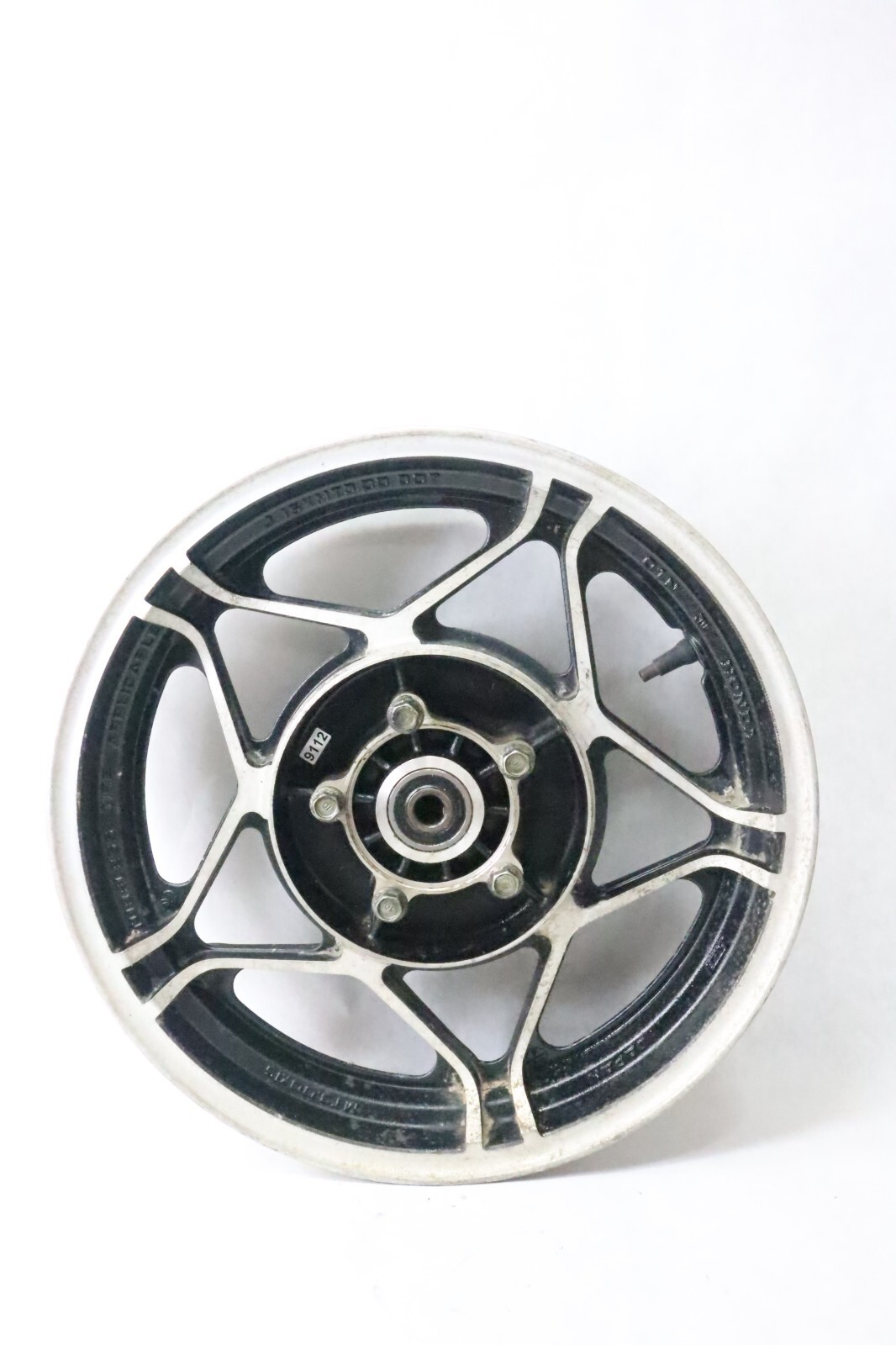 83 1983 HONDA CX650C REAR BACK WHEEL RIM STRAIGHT 15X3.00 CX650 - Image 3