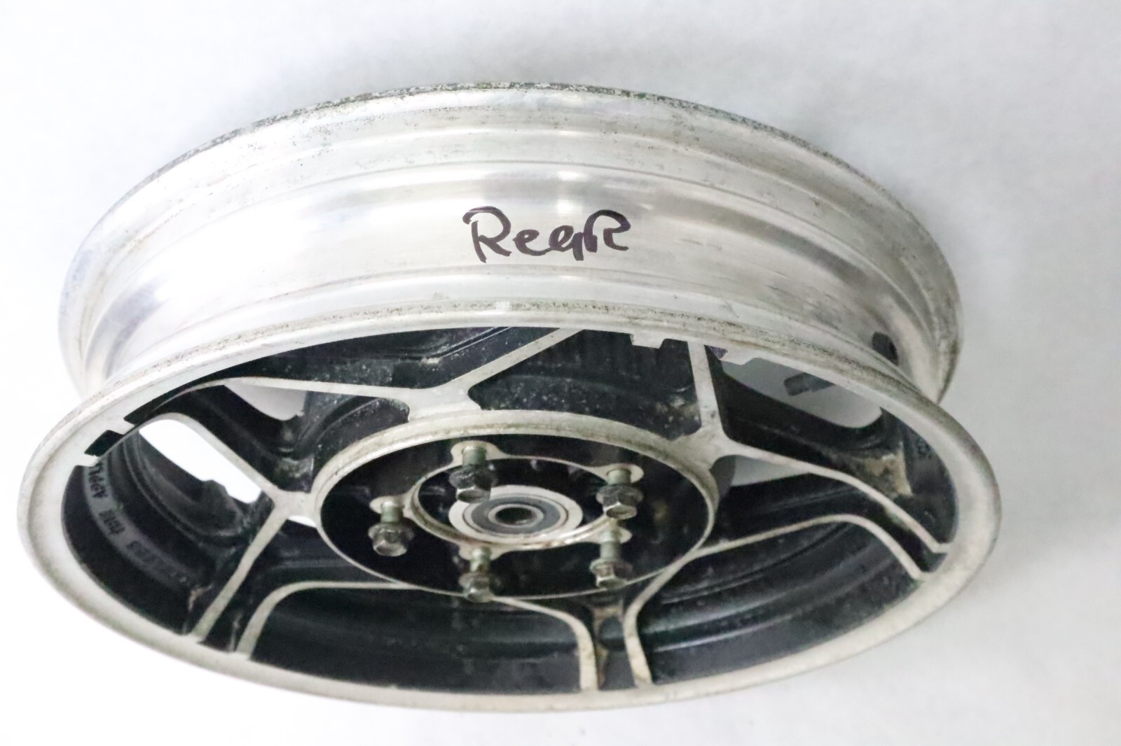 83 1983 HONDA CX650C REAR BACK WHEEL RIM STRAIGHT 15X3.00 CX650 - Image 5