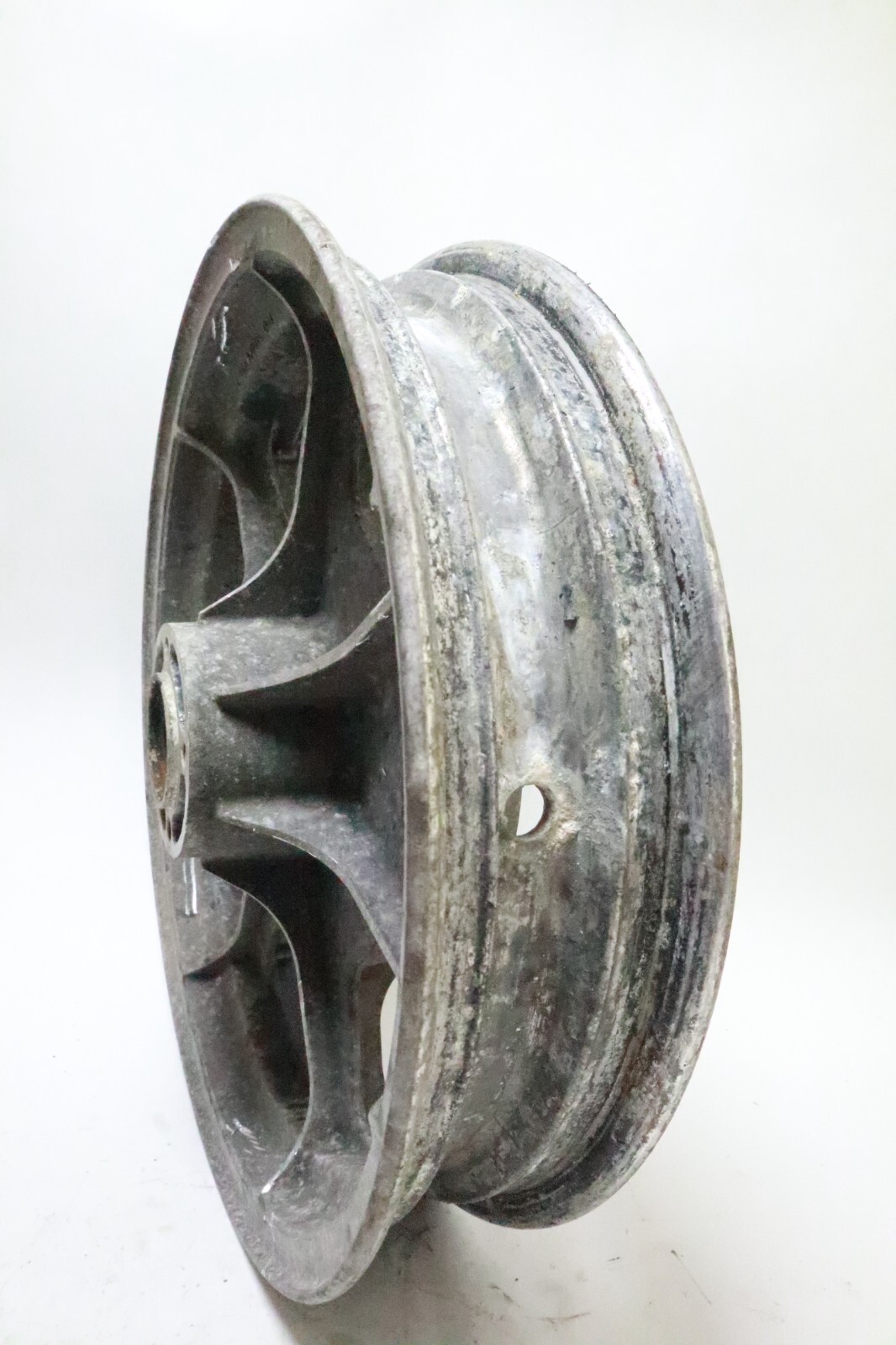 80 81 82 83 Kawasaki KZ750 KZ 1000 OEM Rear Back Wheel Enkei R-1050 Japan - Image 7