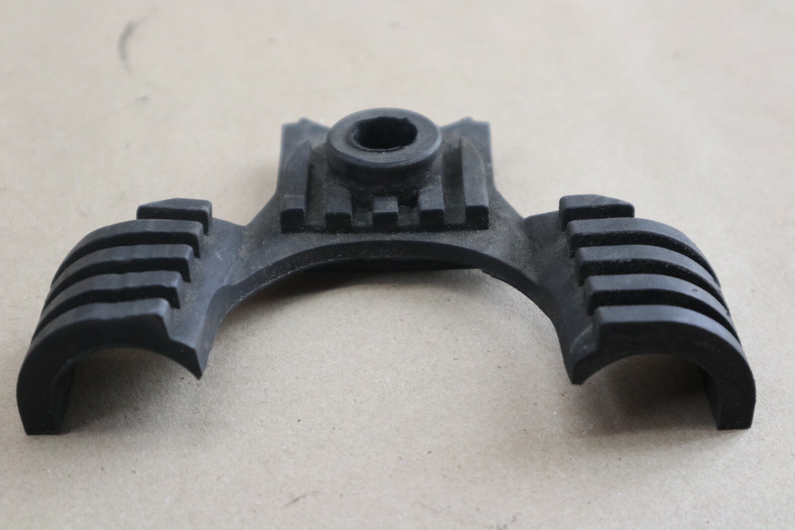 1984-1999 Yamaha Virago XV700 XV750 XV1100 FUEL TANK DAMPER LOCATING BUSHING - Image 5