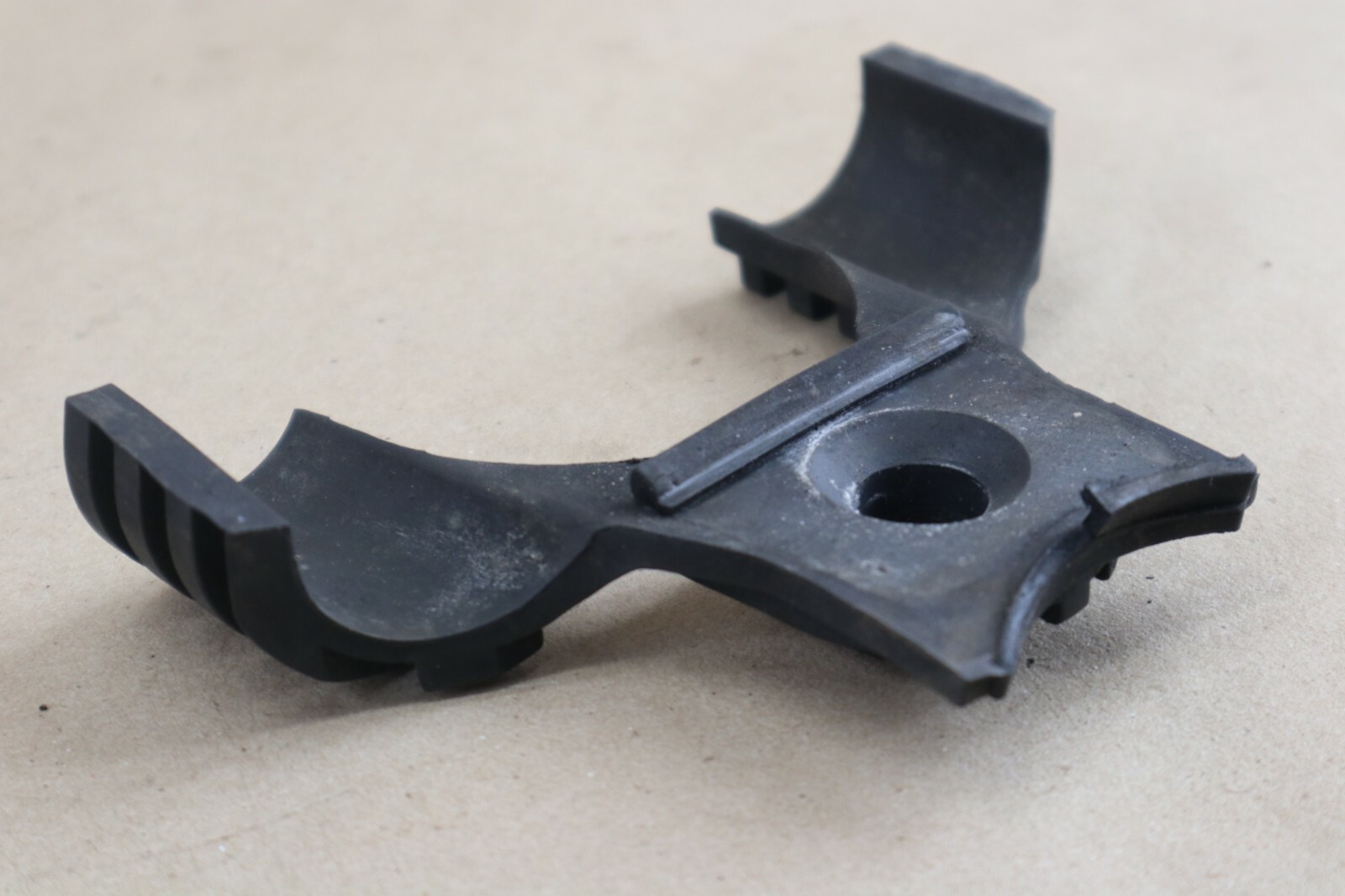 1984-1999 Yamaha Virago XV700 XV750 XV1100 FUEL TANK DAMPER LOCATING BUSHING - Image 7