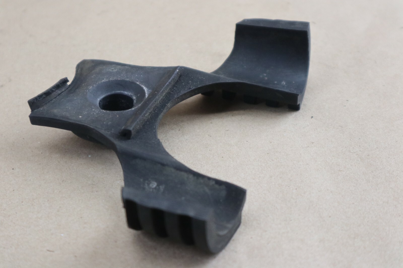 1984-1999 Yamaha Virago XV700 XV750 XV1100 FUEL TANK DAMPER LOCATING BUSHING - Image 10