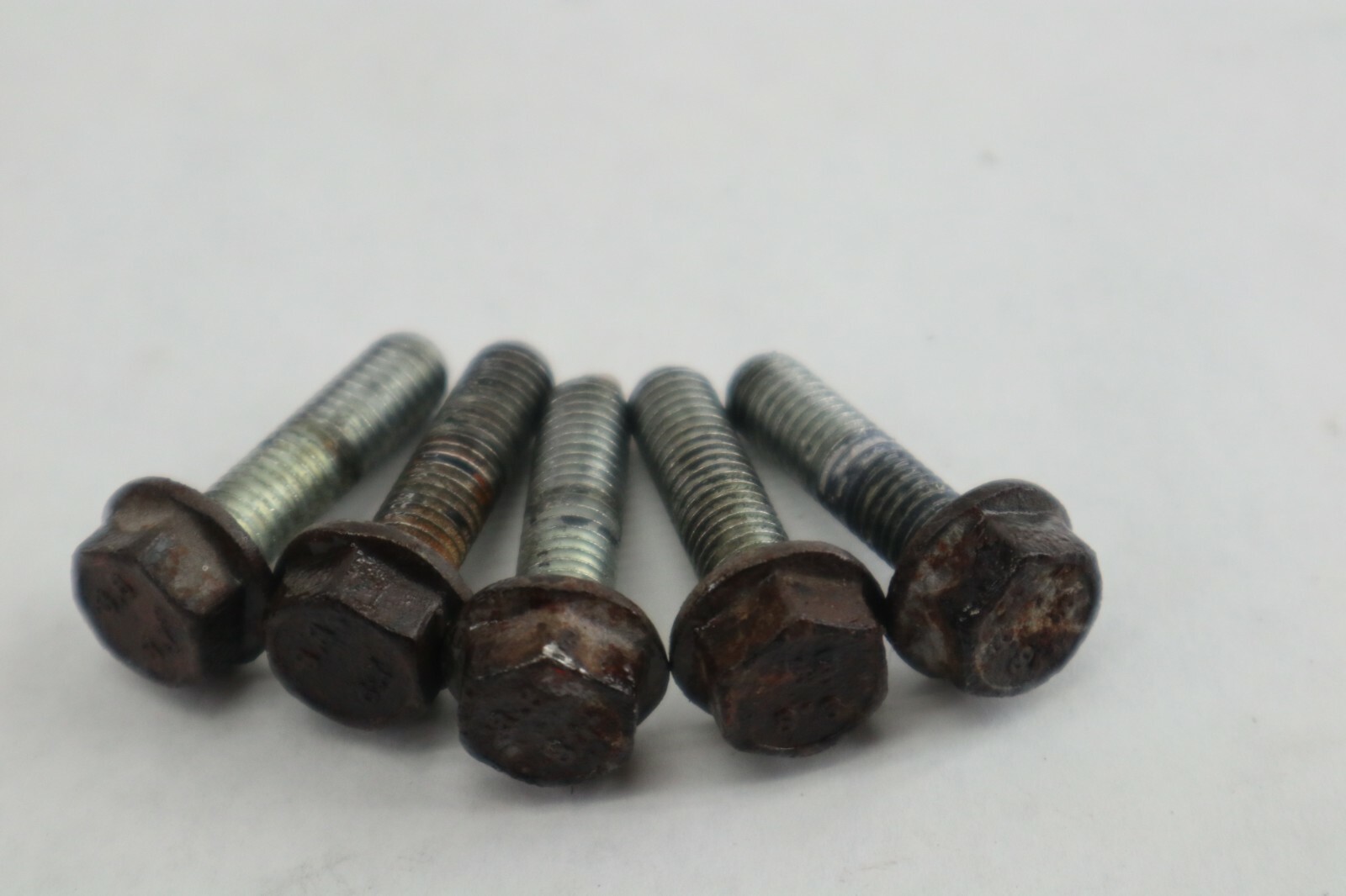 OEM John Deere 825i Gator Front PTO Transfer Case screws bolts - Image 9