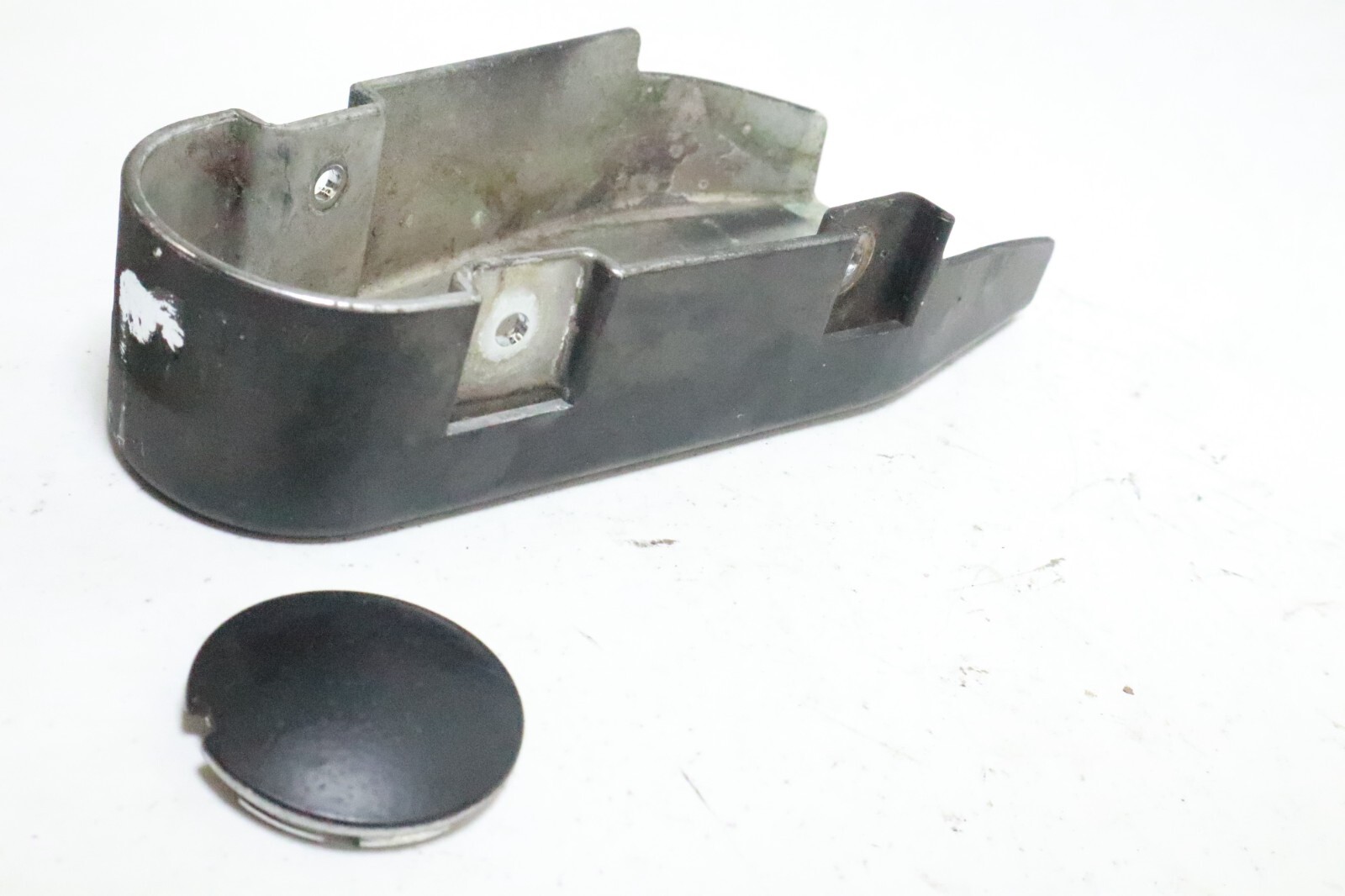 2006 Hyosung 650 GV TWIN GV650 Used Rear Swingarm left Cover 2007 - Image 11