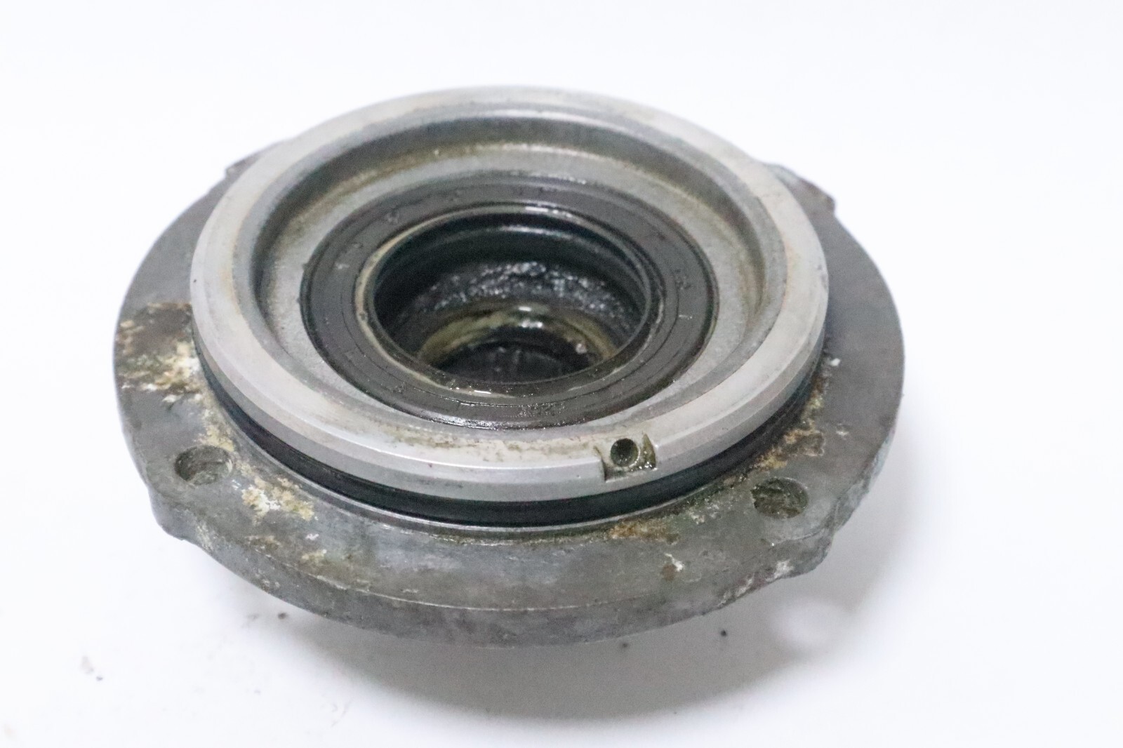 LOWER OIL SEAL HOUSING YAMAHA 115-225 HP PN# 6G5-15359-00-94 - Image 7