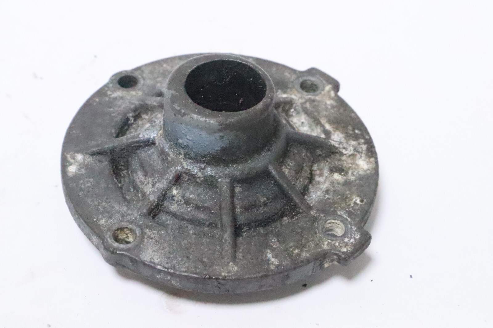LOWER OIL SEAL HOUSING YAMAHA 115-225 HP PN# 6G5-15359-00-94 - Image 12
