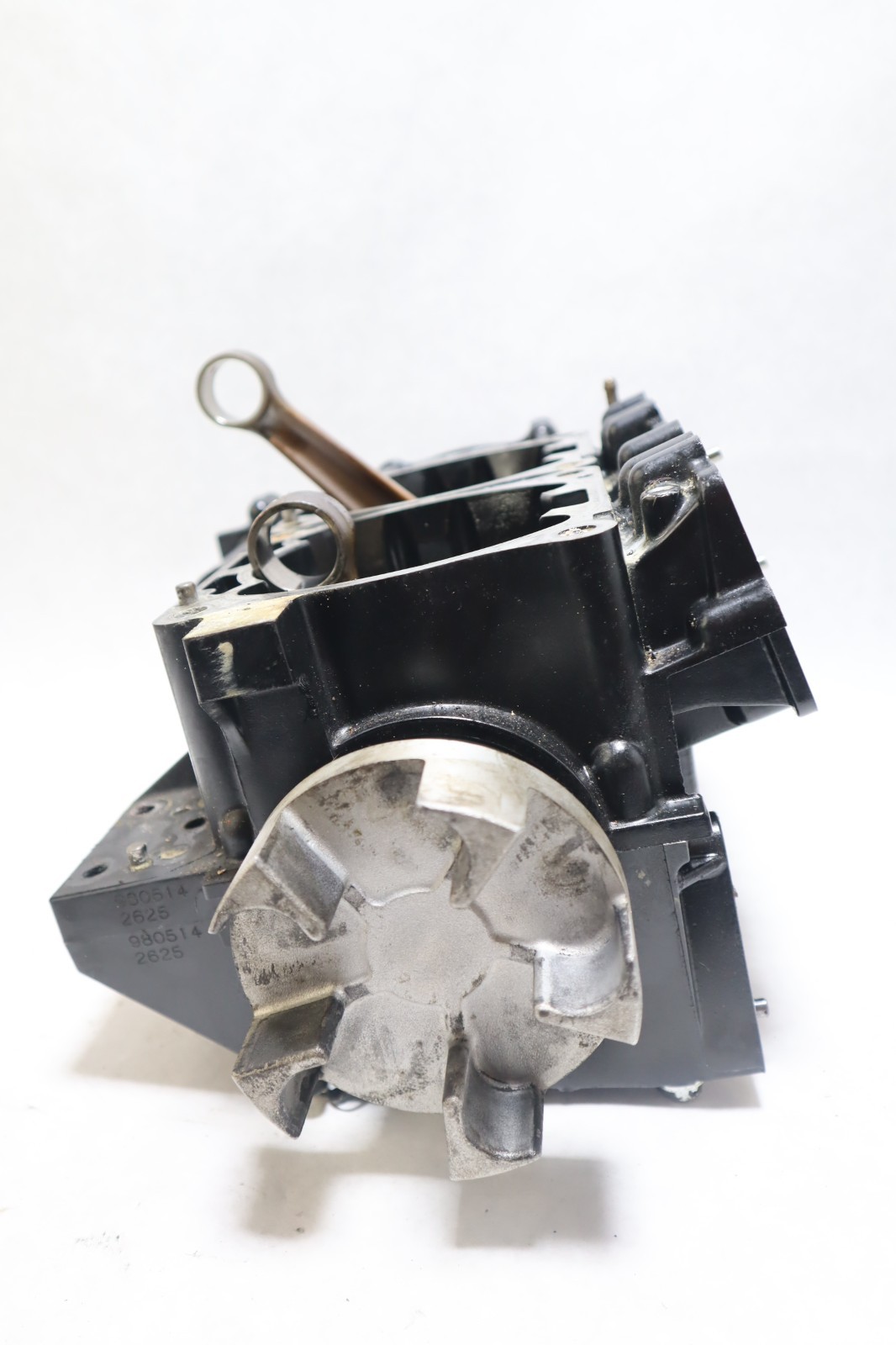 Yamaha GP800 GP 800 GP800R XLT 66E crank case shaft crankshaft crankcase XLT800 - Image 6