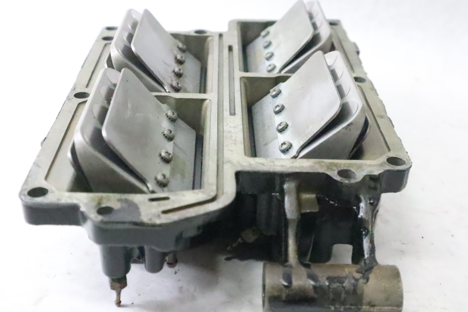 Intake Manifold 0397075 80-115 HP Johnson 90HP Evinrude 1986-98 Outboard W valvE - Image 8