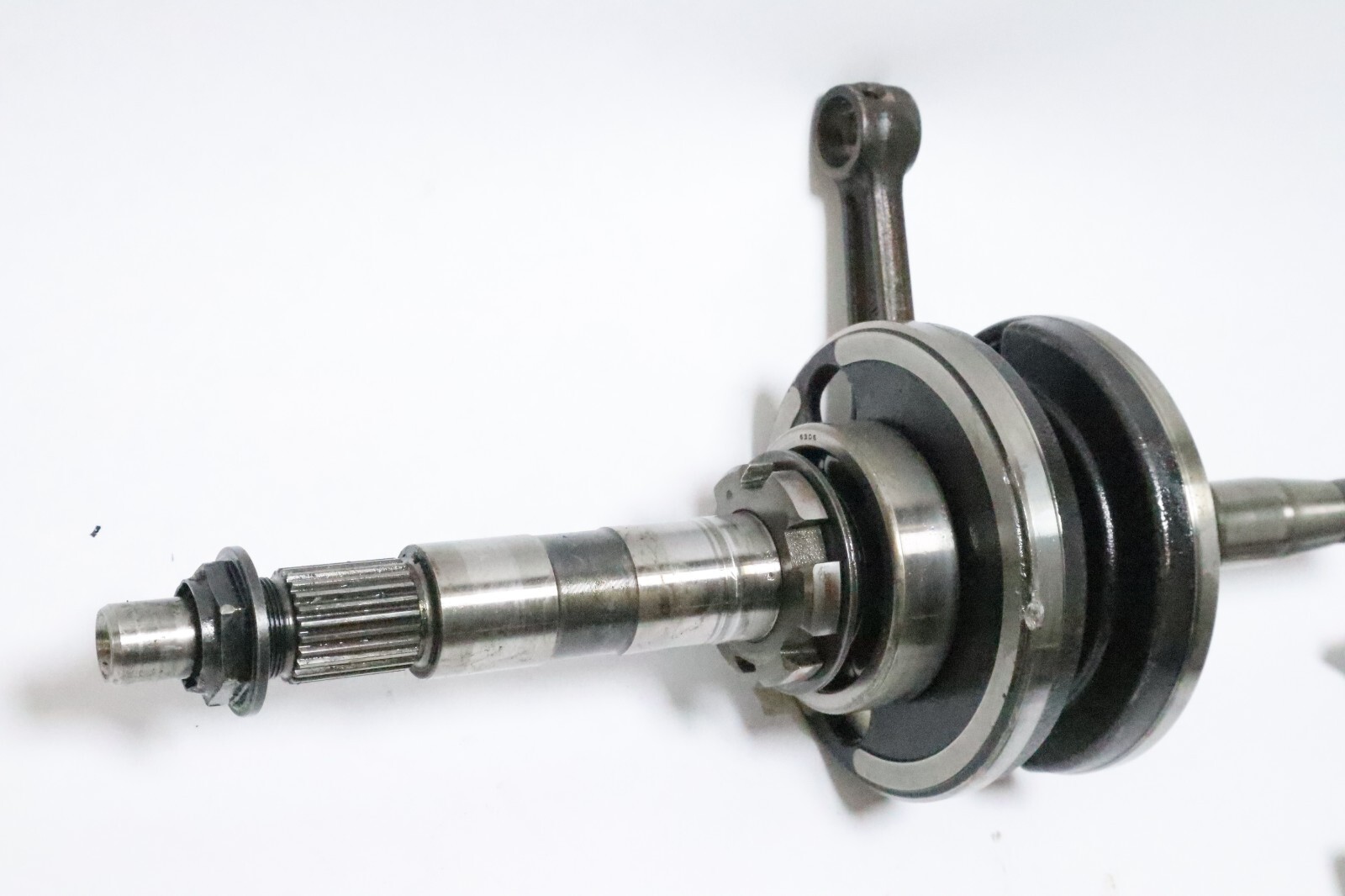 96-2002 Yamaha Wolverine YFM350 OEM Crankshaft & Counter Balance 4KB-11400-01-00 - Image 4