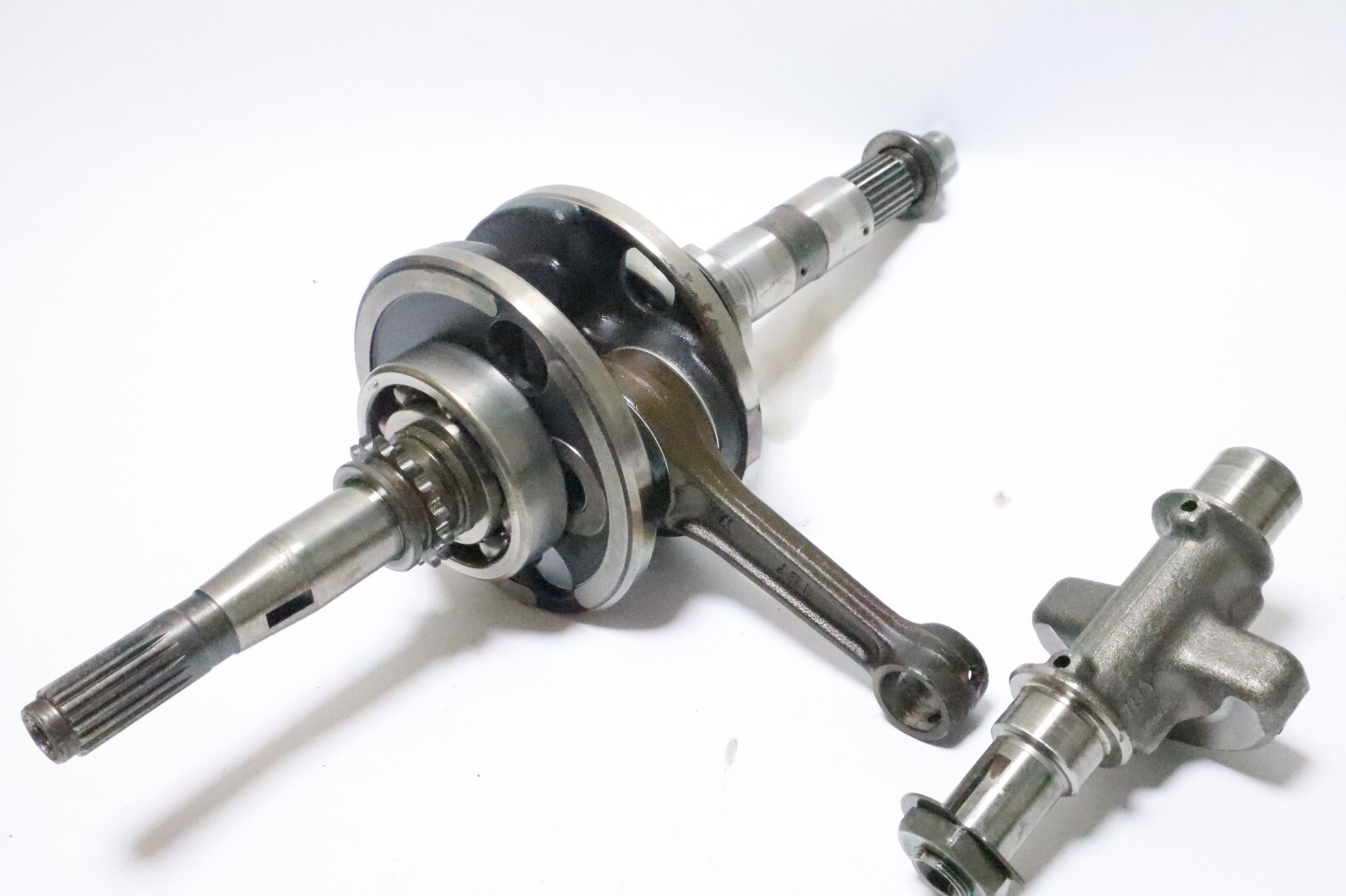 96-2002 Yamaha Wolverine YFM350 OEM Crankshaft & Counter Balance 4KB-11400-01-00 - Image 14
