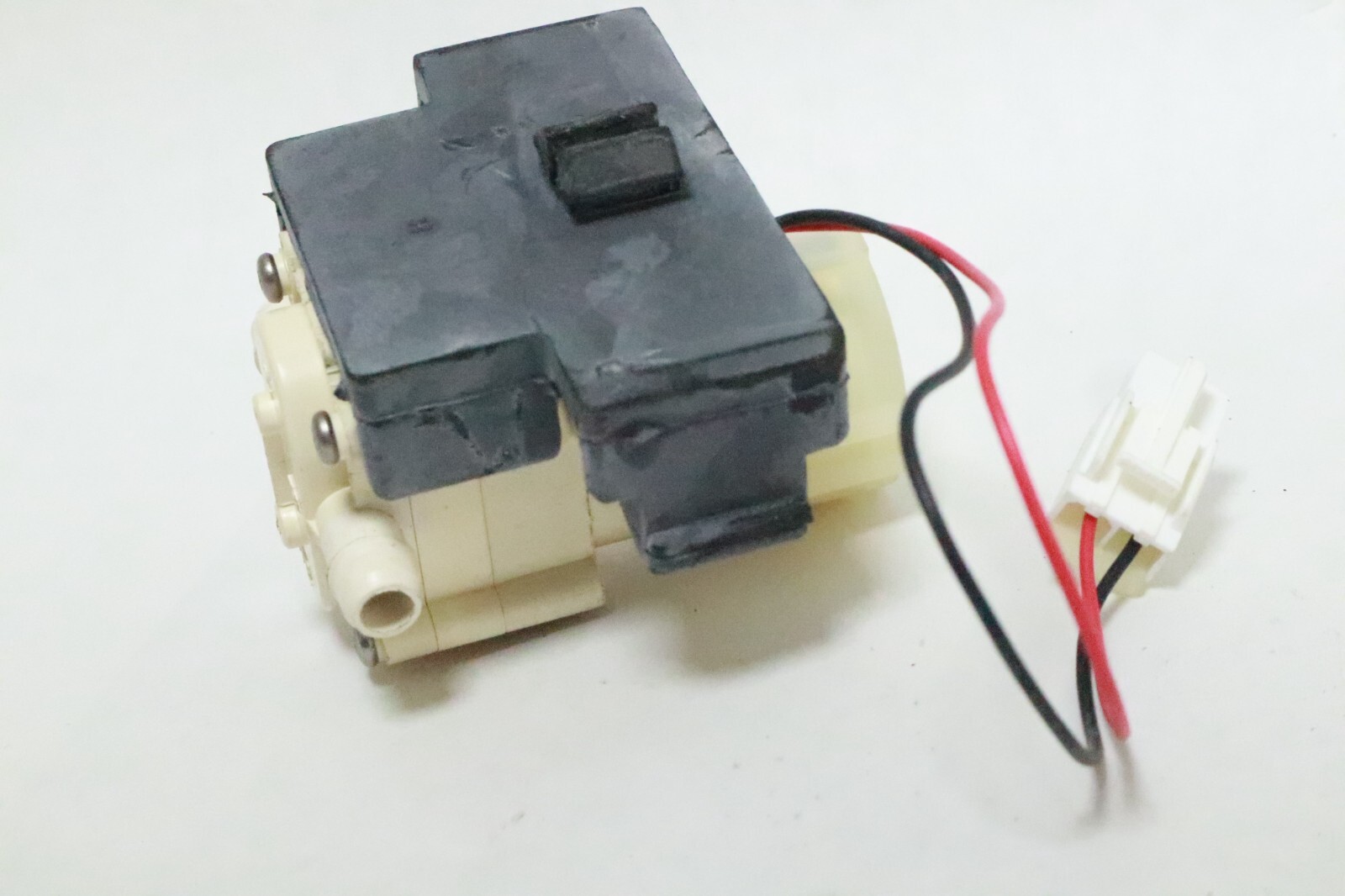 OEM Genuine LG Kenmore Dryer Water Pump EAU37148701 - Image 12