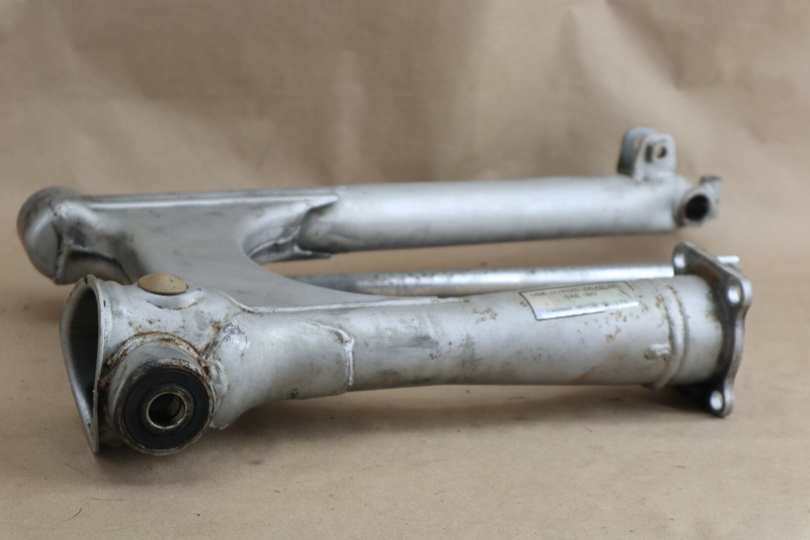 OEM 1985-1997 Yamaha Virago 700 750 1000 XV1000 REAR SWINGARM SUSPENSION ARM - Image 2