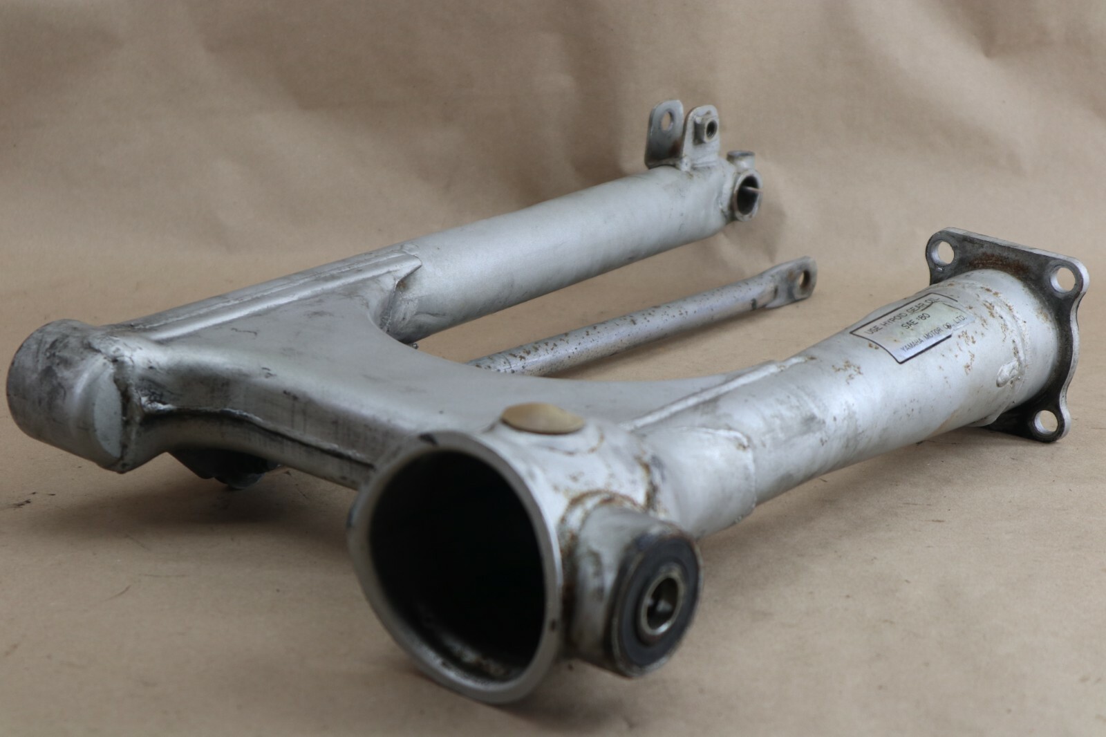 OEM 1985-1997 Yamaha Virago 700 750 1000 XV1000 REAR SWINGARM SUSPENSION ARM - Image 3