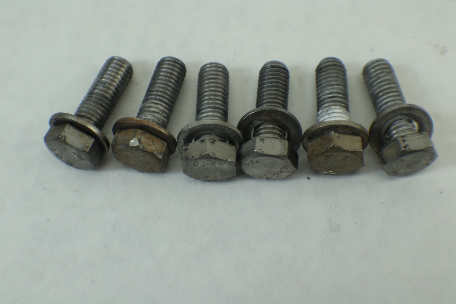 OEM Mercury Trim Tilt Block Screws MOUNTING BOLTS 4000330 - Image 2