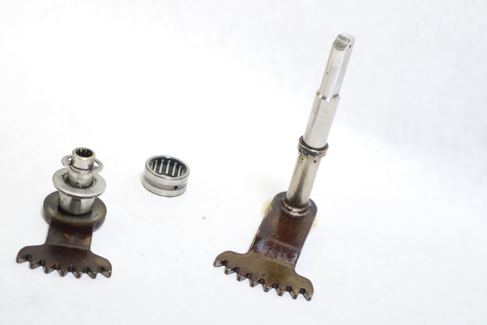 Honda BF 115 24610-ZY6-000 SHIFT SHAFT A , 24620-ZY6-000 SHIFT SHAFT B - Image 4
