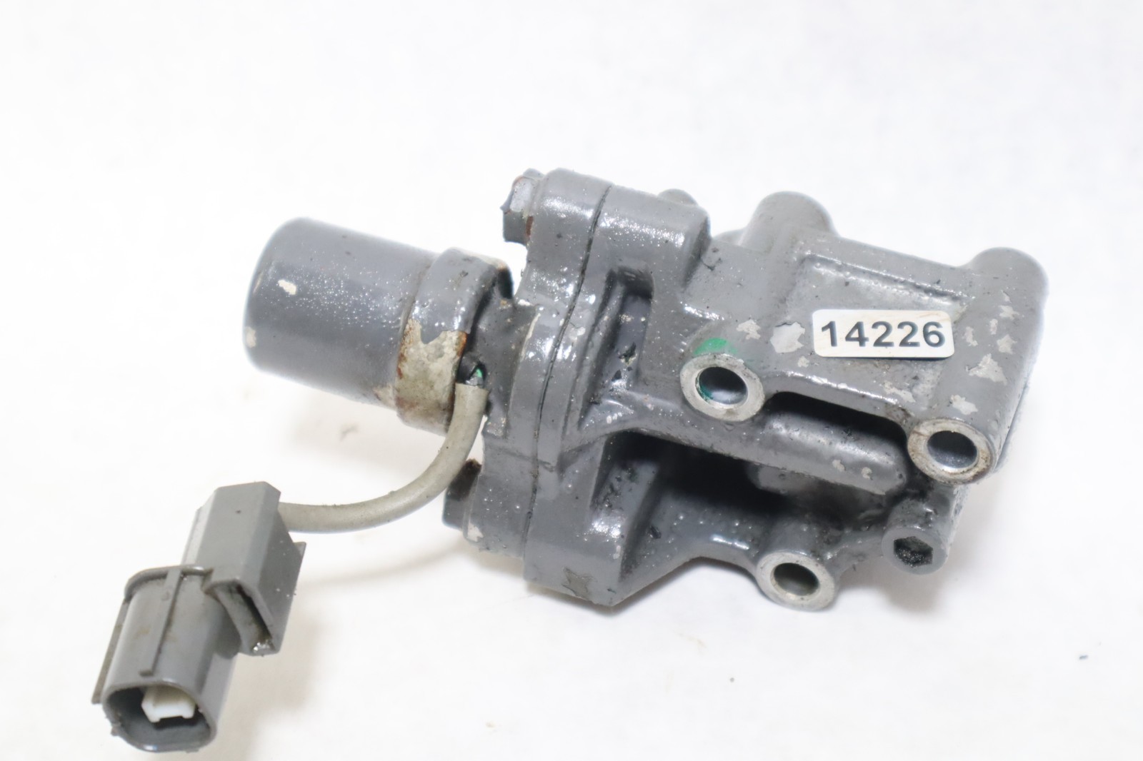 HONDA MARINE SPOOL VALVE 150HP 15810-ZY6-013ZA BF150 - Image 2