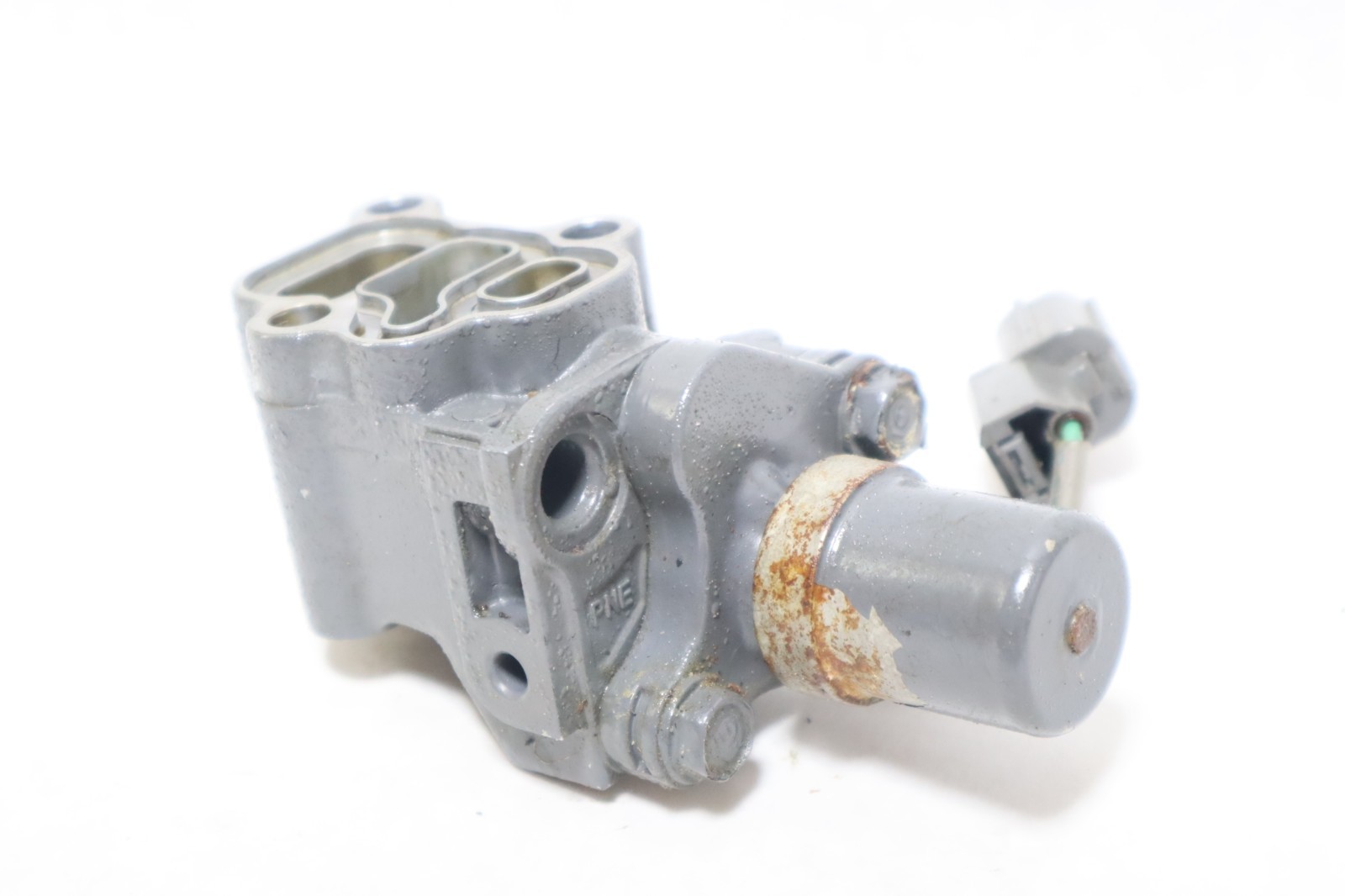 HONDA MARINE SPOOL VALVE 150HP 15810-ZY6-013ZA BF150 - Image 8