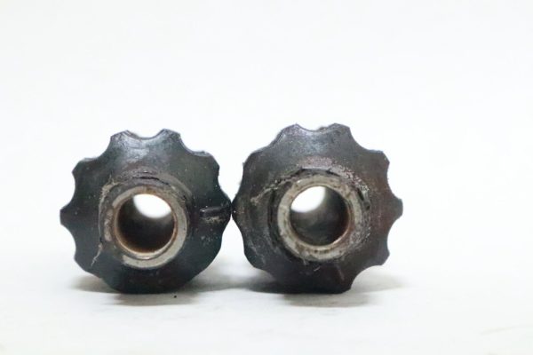 Honda RUBBER, ENGINE MOUNTING (LOWER) 50202-HP0-A50  USED - Image 2