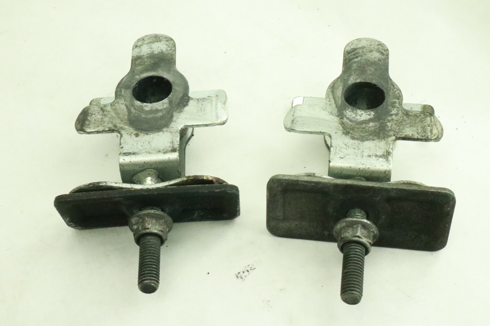 00 02 SUZUKI GSX 600 F KATANA REAR SWING ARM DRIVE CHAIN TENSIONERS PAIR GSX600 - Image 4