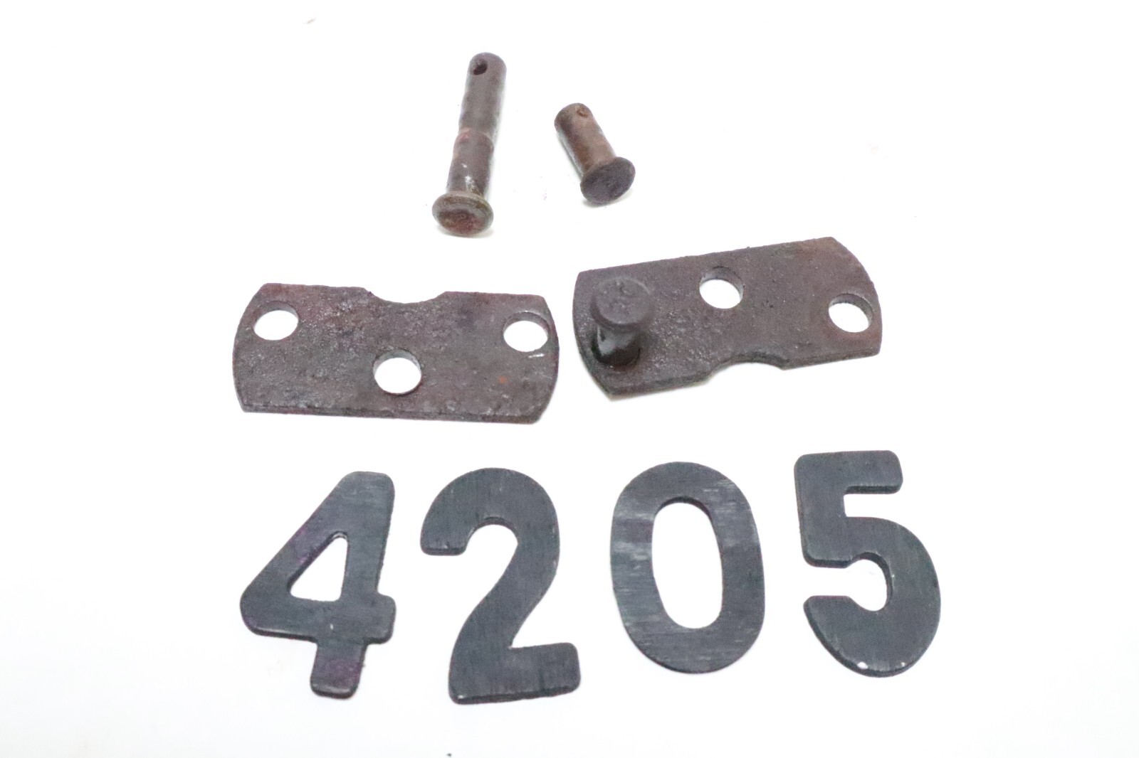 Used John Deere 727 Ztrak Parking Brake CABLE PLATE - Image 2