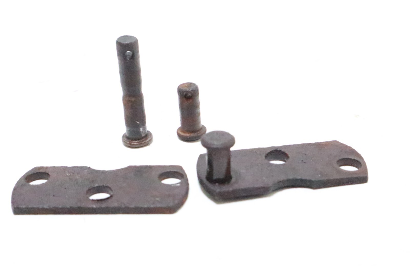 Used John Deere 727 Ztrak Parking Brake CABLE PLATE - Image 4