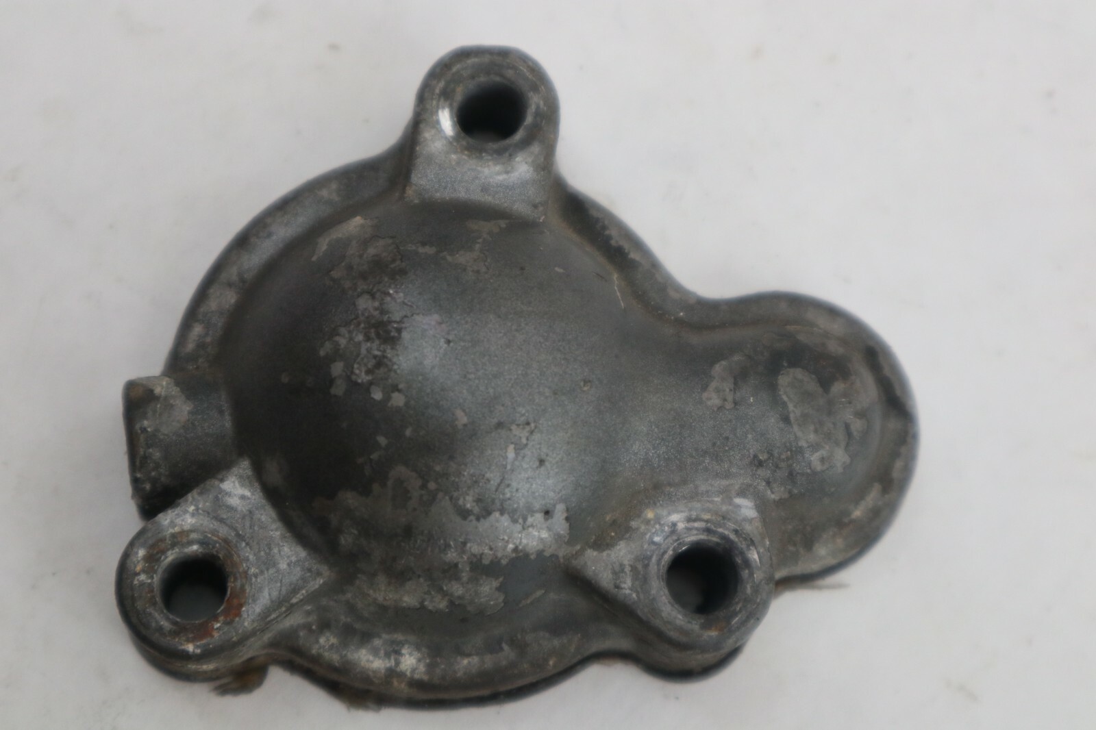 1989 SUZUKI 75HP THERMOSTAT COVER - Image 2