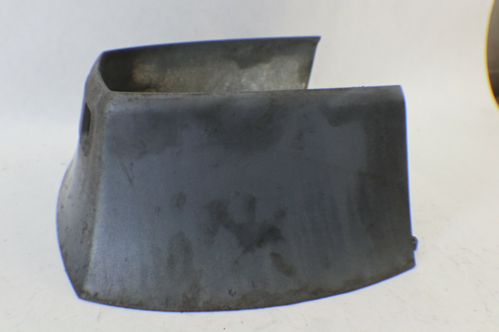 YAMAHA 175 HP APRON 6R3-42741-00-8D - Image 6