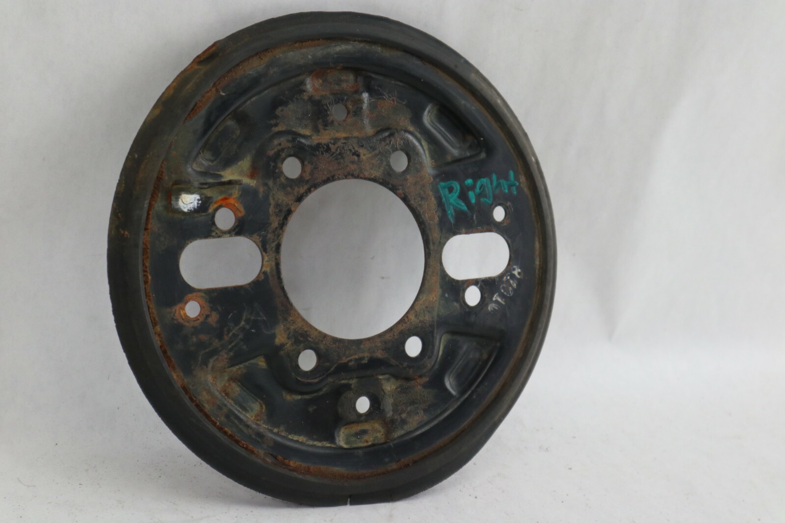 86 Honda Fourtrax 350 4x4 Front Right Brake BACK PLATE TRX350 - Image 4