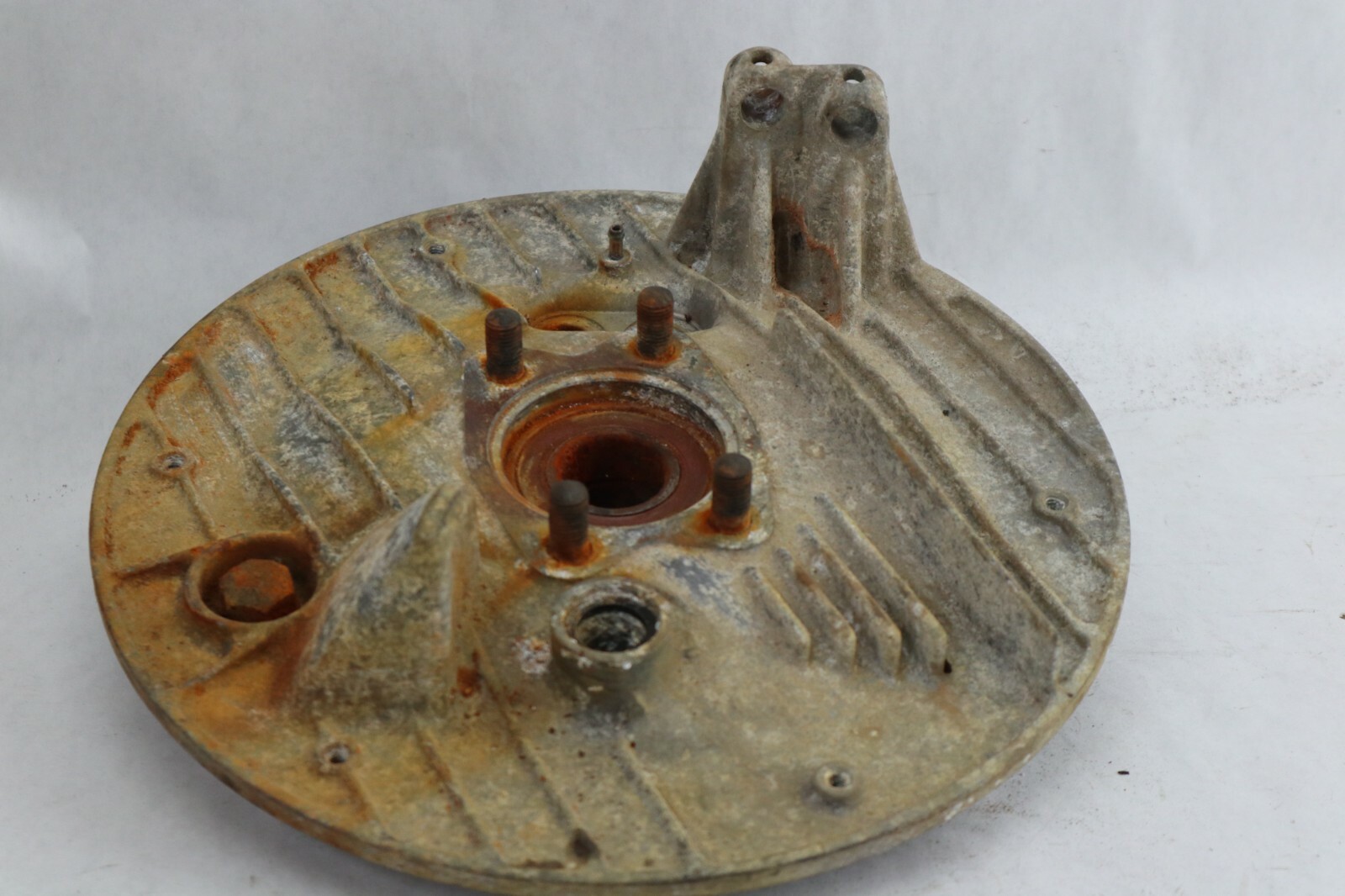 86 87 Honda TRX350 Fourtrax 4X4 TRX 350 Rear Brake Backing Plate Panel - Image 3