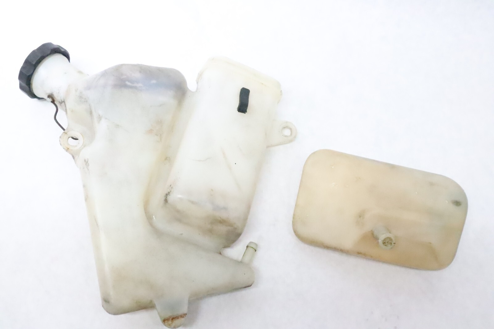1983 HONDA CX650 CX 650 CX650C CUSTOM COOLANT RESERVE TANK - Image 7