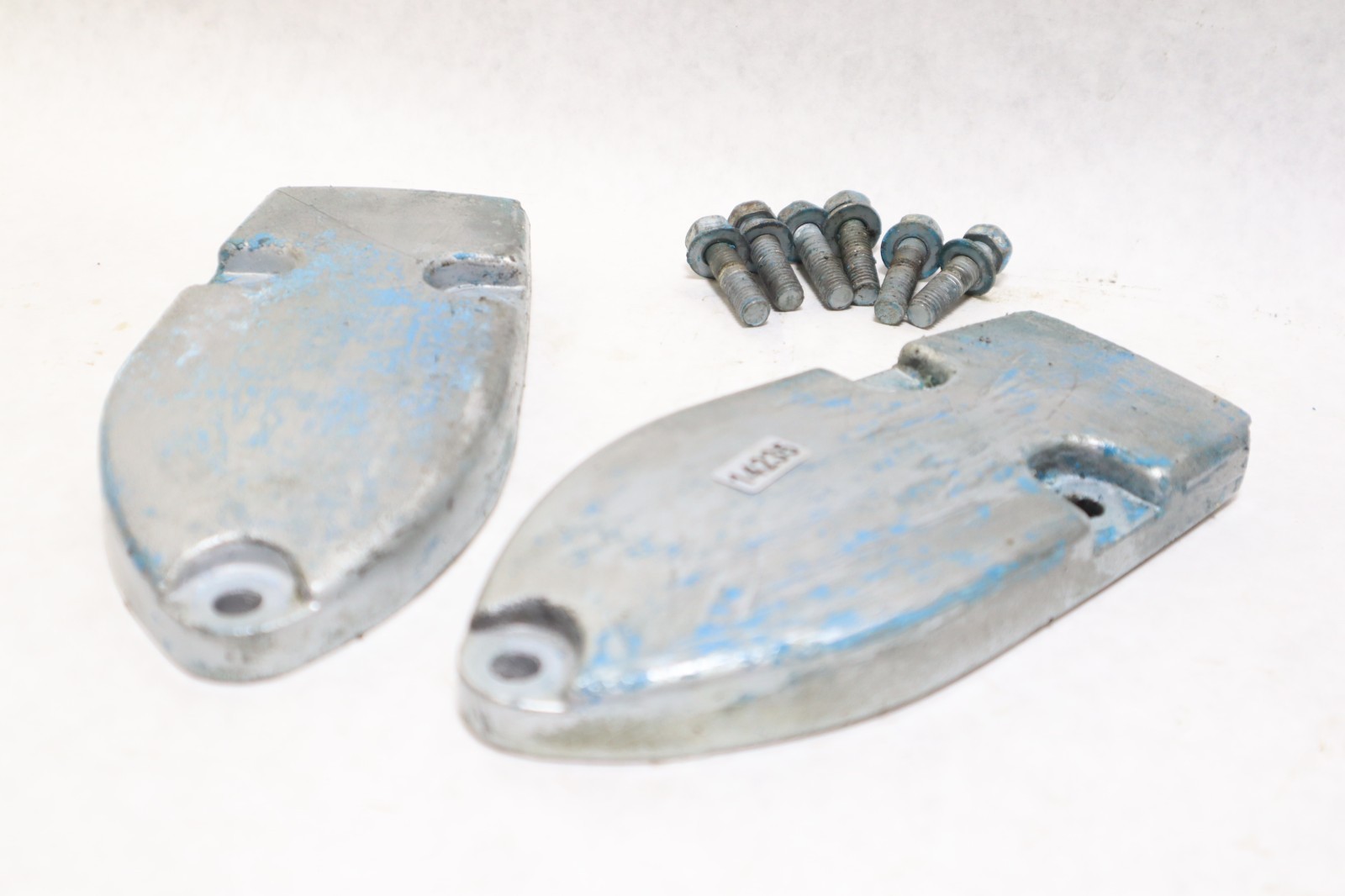 BF 150 135 hp Honda LOWER MOUNTING HOUSING cover set 50111-ZW1-010ZA four stroke