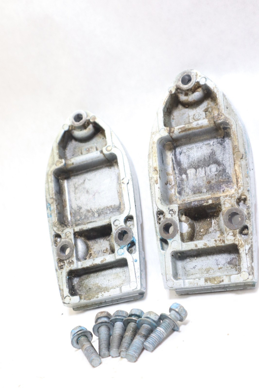 BF 150 135 hp Honda LOWER MOUNTING HOUSING cover set 50111-ZW1-010ZA four stroke - Image 4