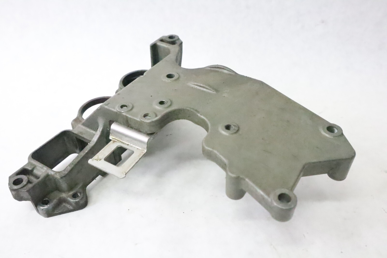 ELECTRICAL BRACKET MERCURY 25-30 HP 4 STROKE EFI 898101T59 - Image 8